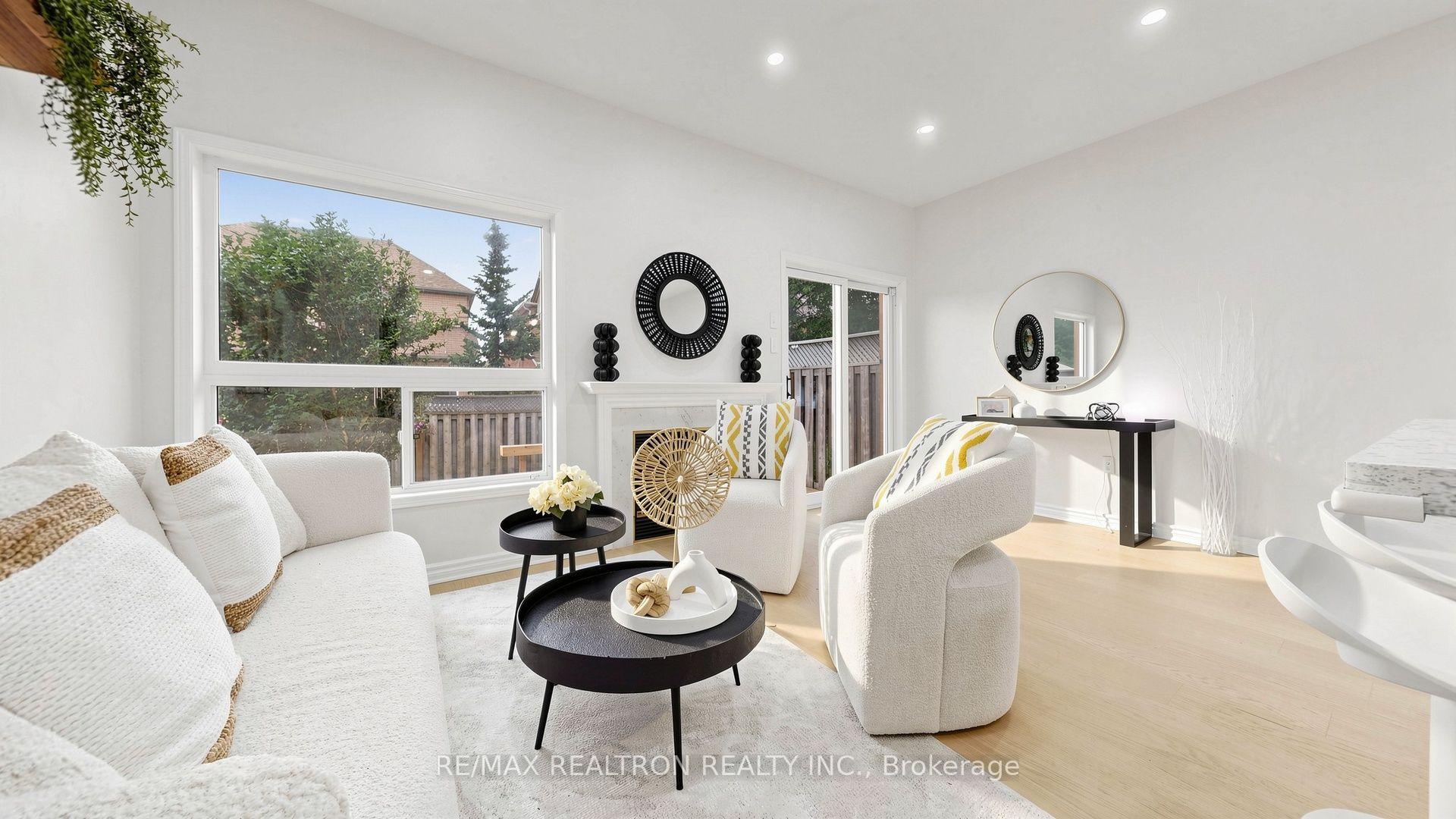 Photo 7 of 21 Belvia Drive, Vaughan, Patterson — HOMEH