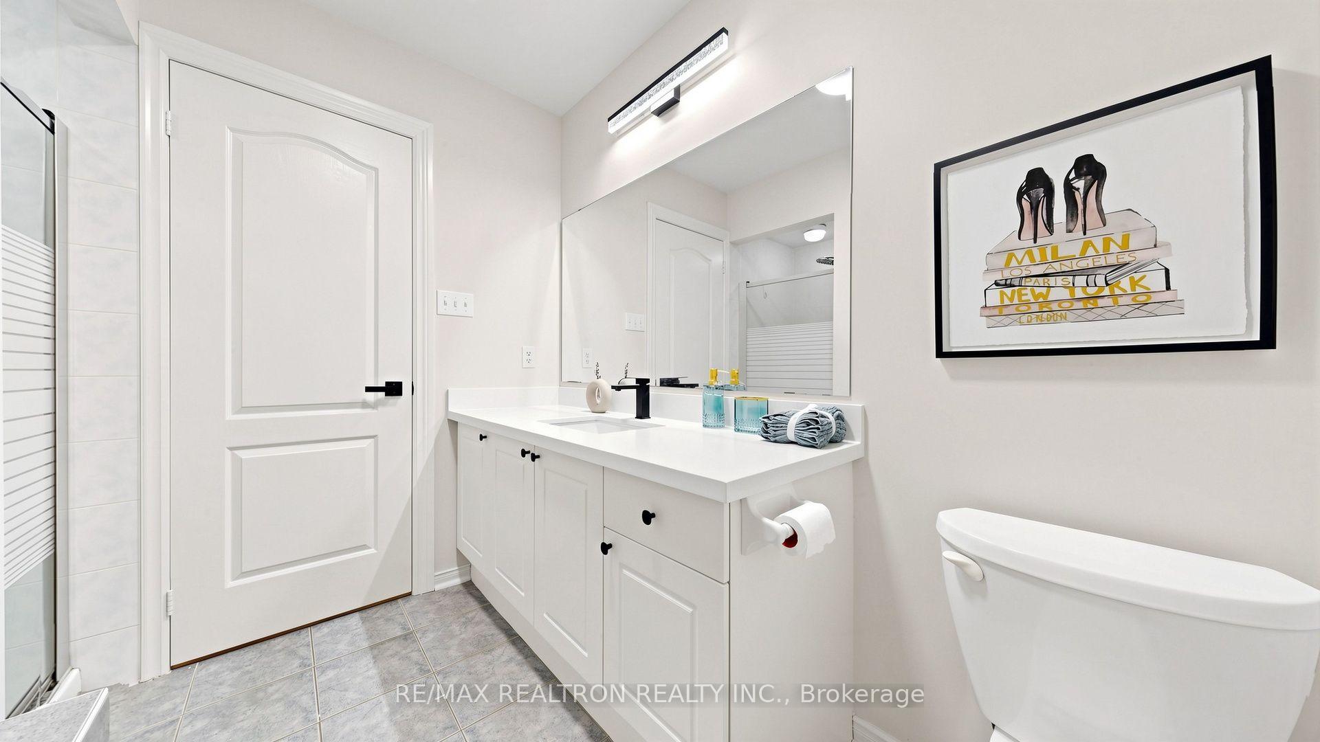Photo 18 of 21 Belvia Drive, Vaughan, Patterson — HOMEH
