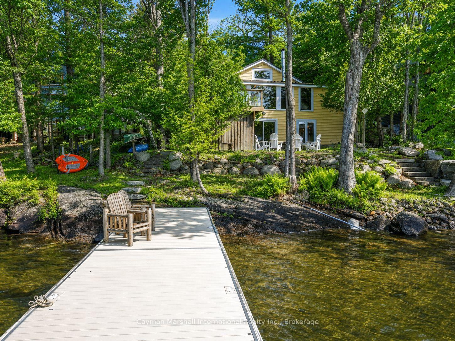 Photo 2 of 1020 Ennis Bay Road S, Bracebridge, Muskoka (N) — HOMEH