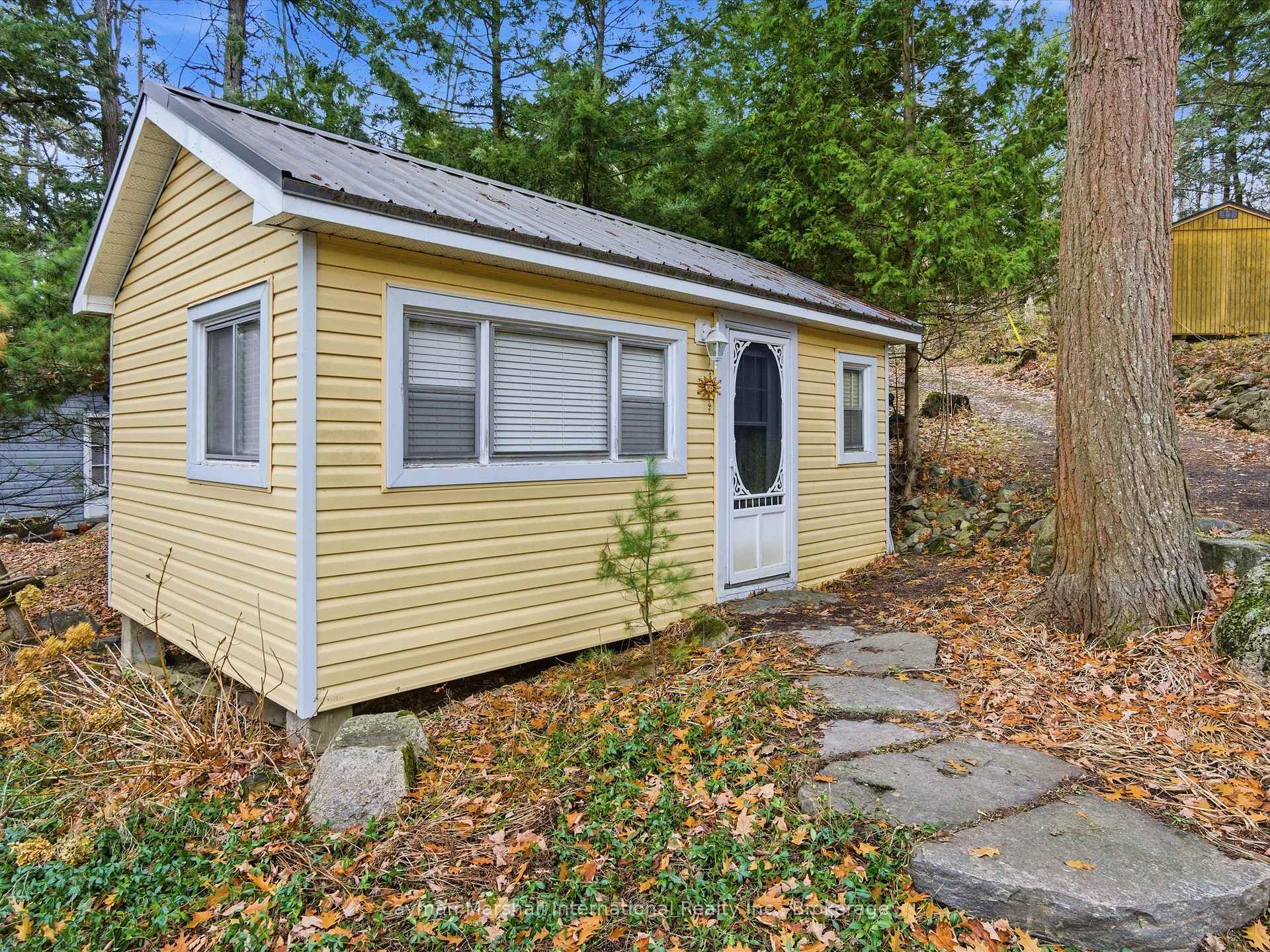 Photo 9 of 1020 Ennis Bay Road S, Bracebridge, Muskoka (N) — HOMEH