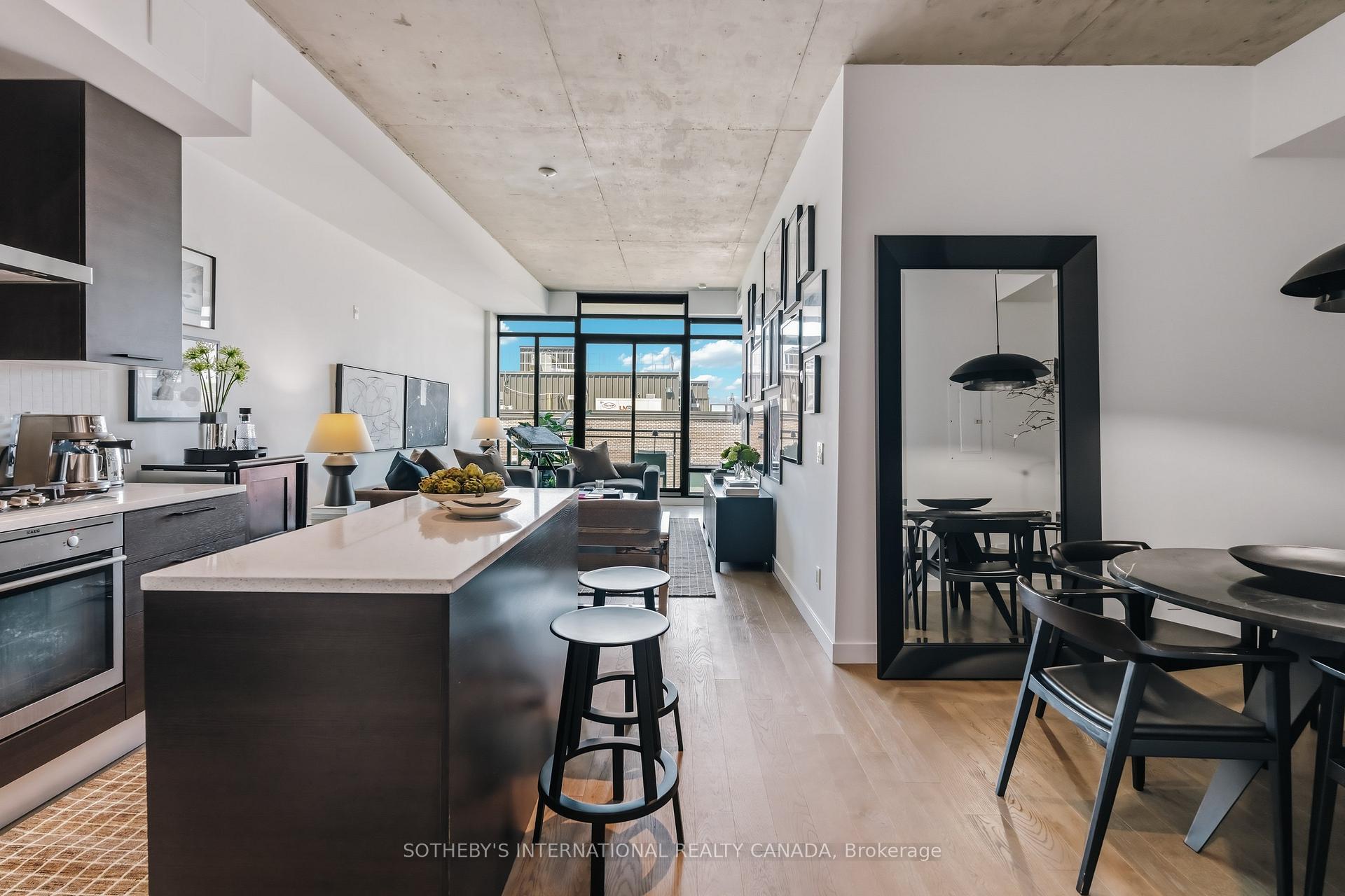 Photo 4 of Unit 629, 90 Broadview Avenue, Toronto, South Riverdale — HOMEH