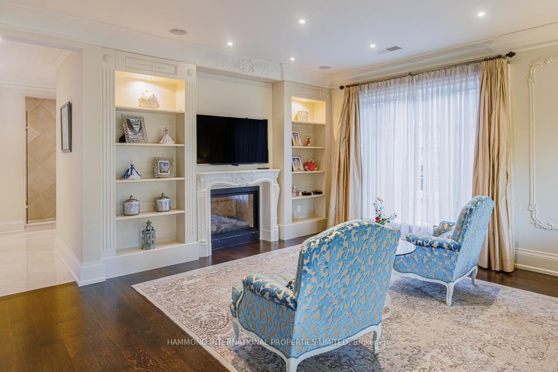 Photo 21 of 32 Arjay Crescent, North York, Bridle Path-Sunnybrook-York Mills — HOMEH