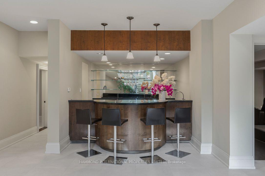 Photo 28 of 32 Arjay Crescent, North York, Bridle Path-Sunnybrook-York Mills — HOMEH