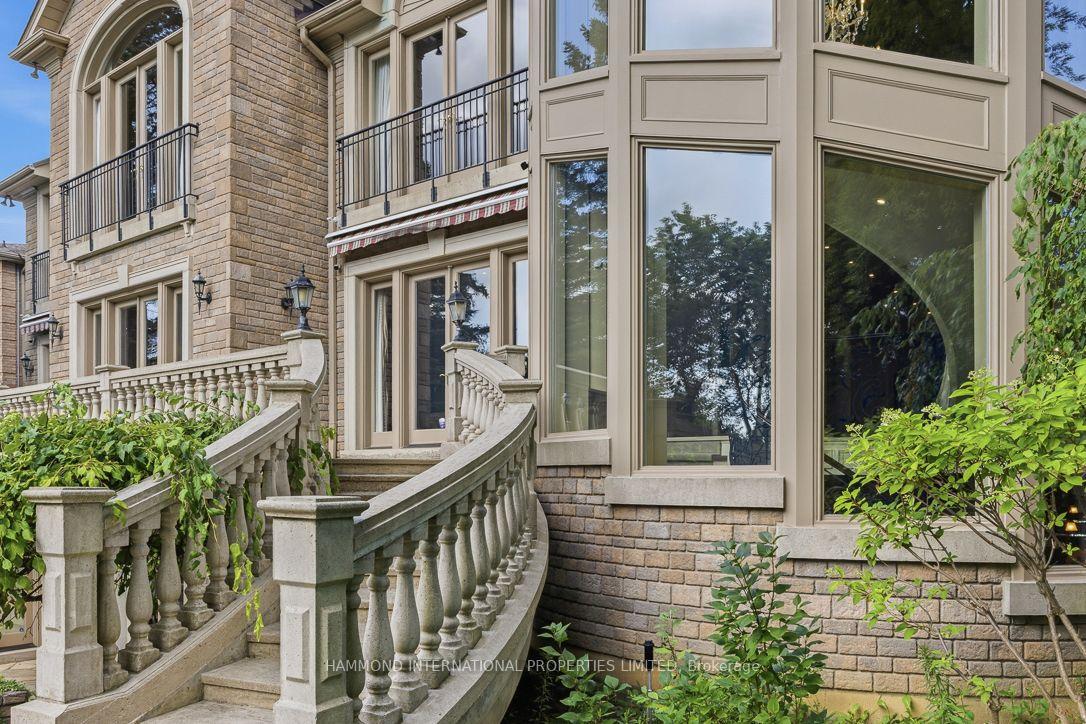 Photo 35 of 32 Arjay Crescent, North York, Bridle Path-Sunnybrook-York Mills — HOMEH