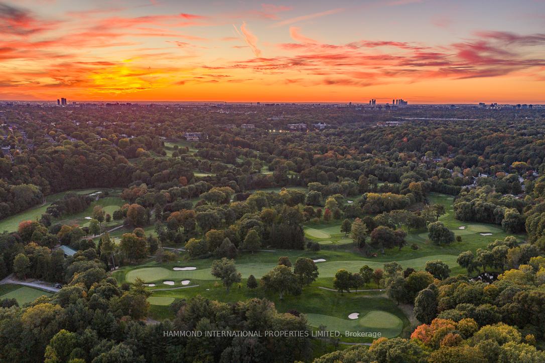 Photo 36 of 32 Arjay Crescent, North York, Bridle Path-Sunnybrook-York Mills — HOMEH