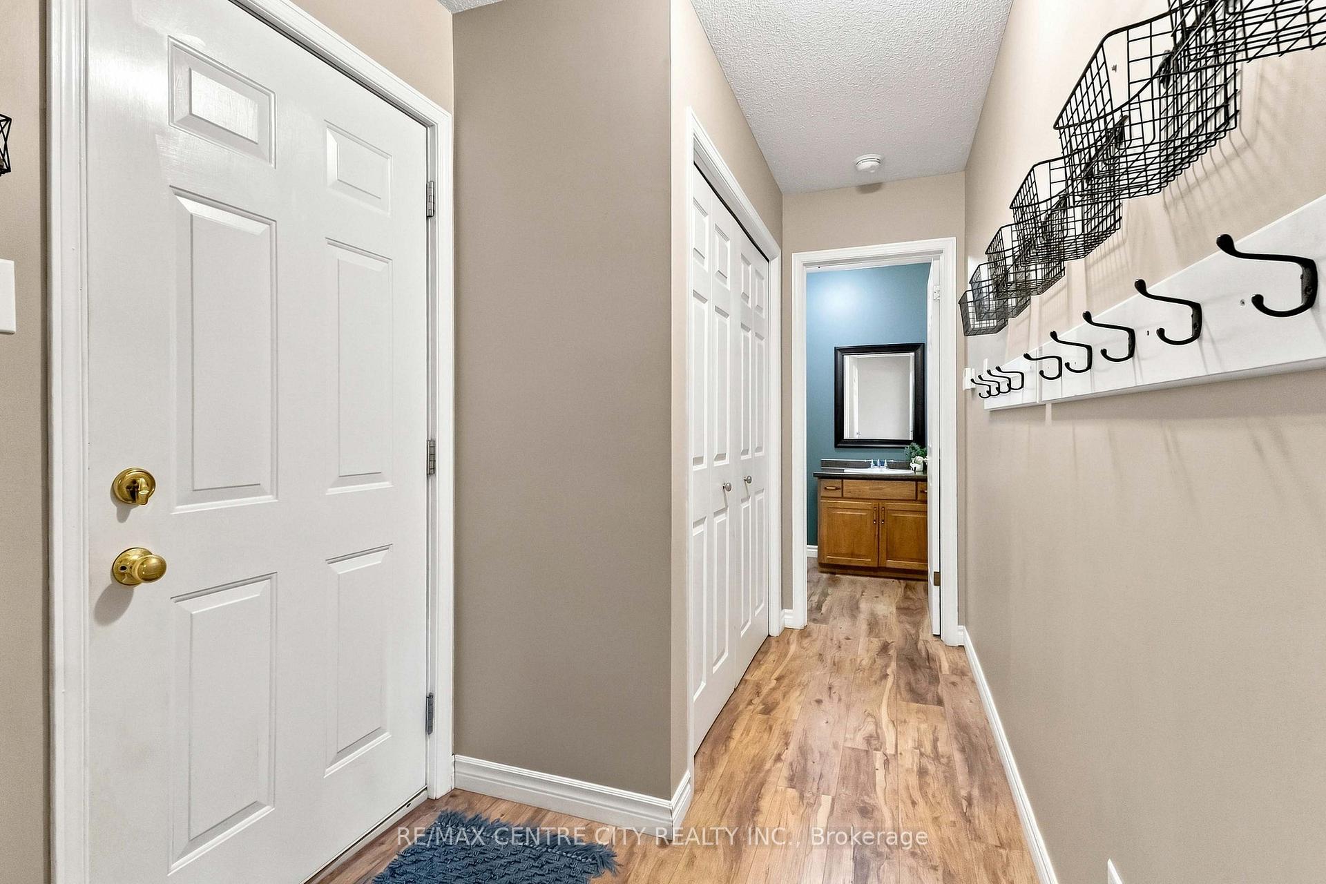Photo 27 of 26 Oldewood Crescent, St. Thomas — HOMEH
