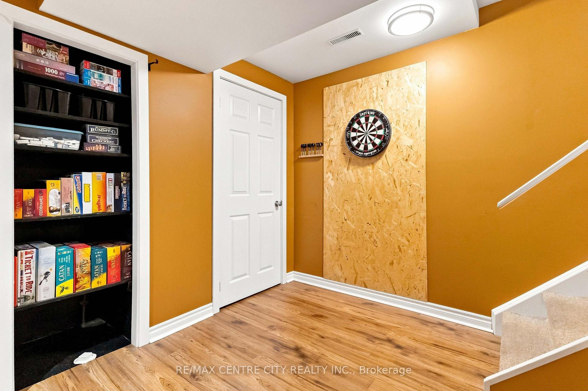 Photo 36 of 26 Oldewood Crescent, St. Thomas — HOMEH