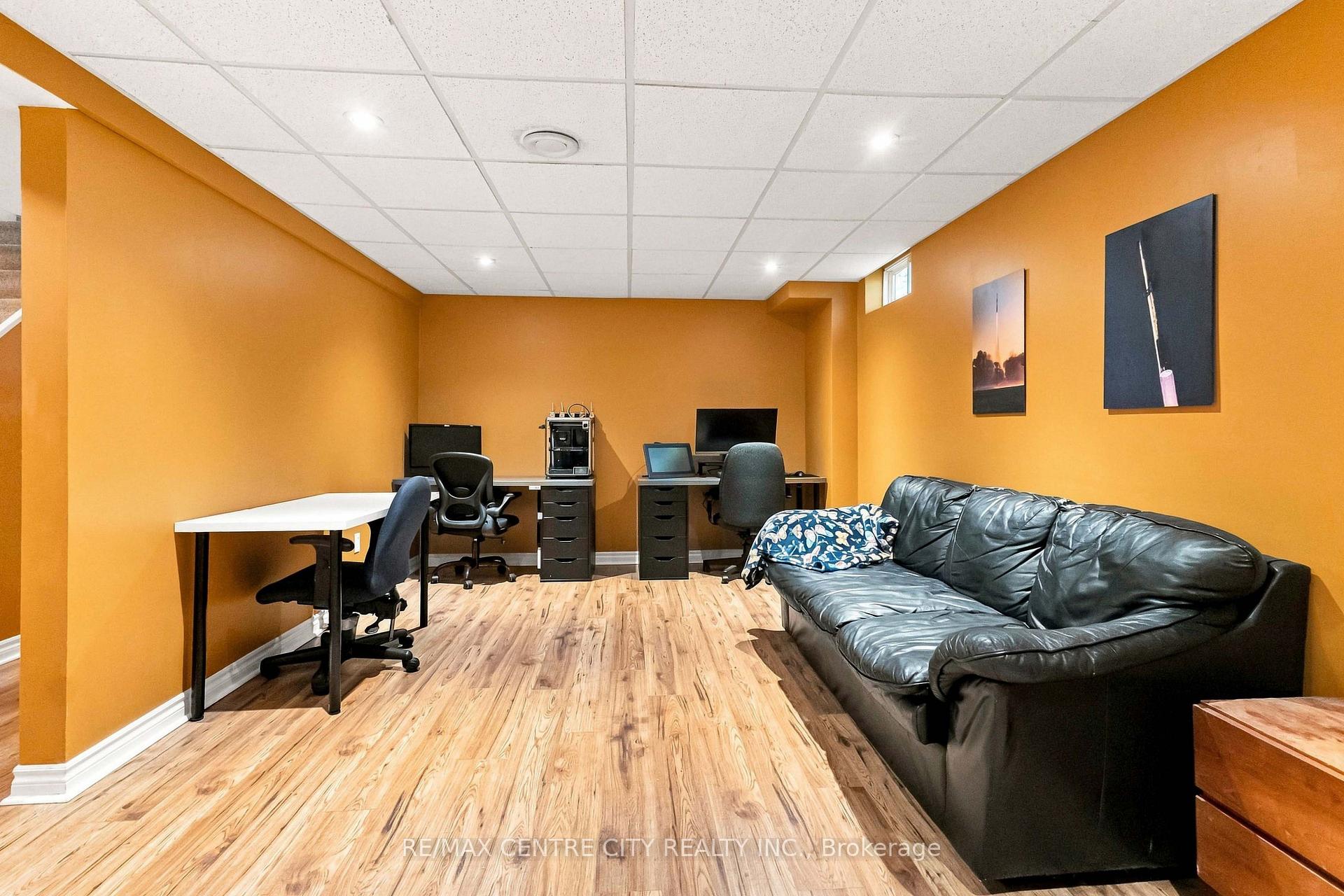 Photo 38 of 26 Oldewood Crescent, St. Thomas — HOMEH