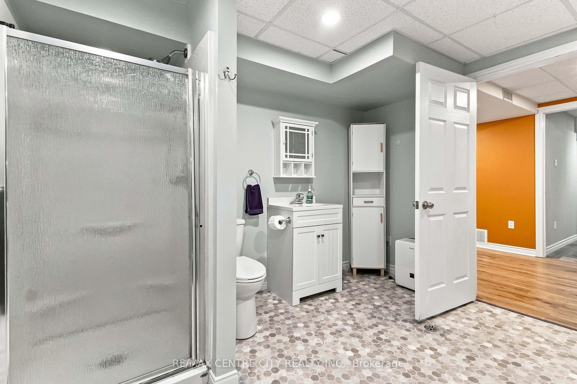 Photo 41 of 26 Oldewood Crescent, St. Thomas — HOMEH