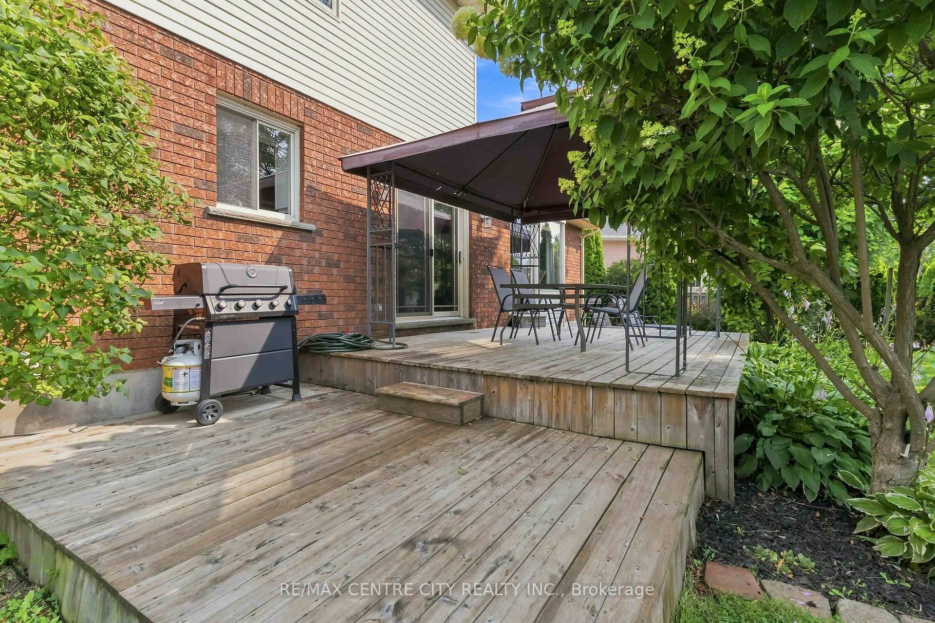Photo 43 of 26 Oldewood Crescent, St. Thomas — HOMEH