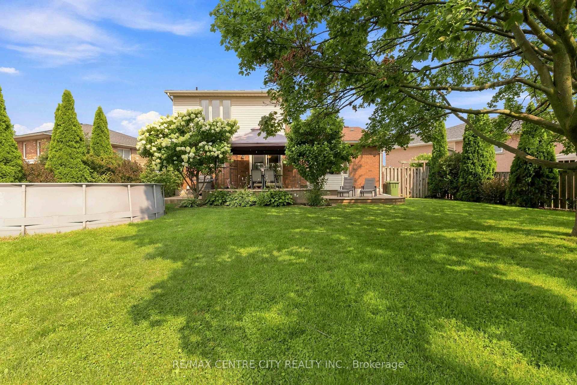 Photo 47 of 26 Oldewood Crescent, St. Thomas — HOMEH