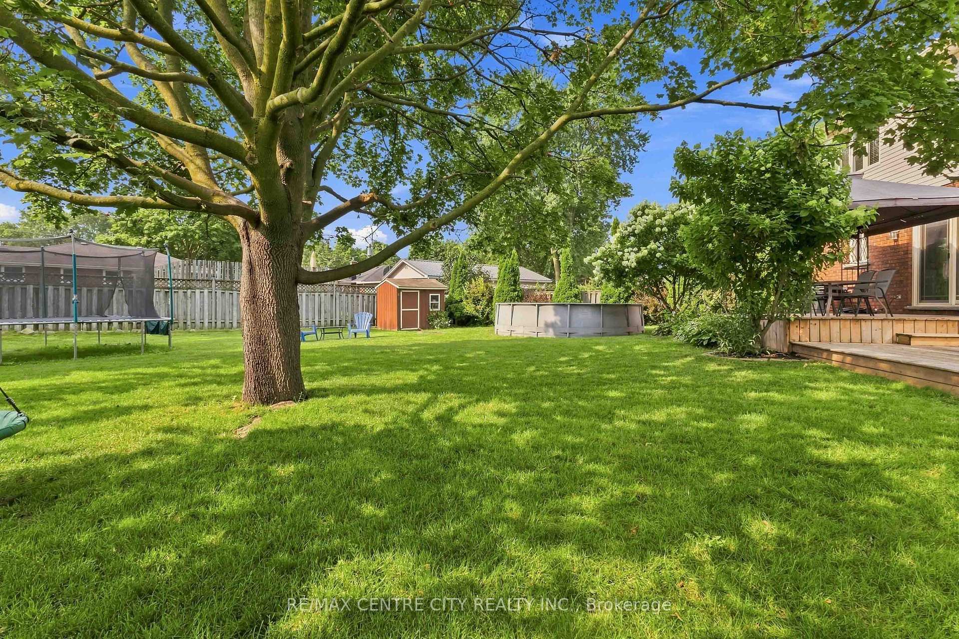 Photo 49 of 26 Oldewood Crescent, St. Thomas — HOMEH