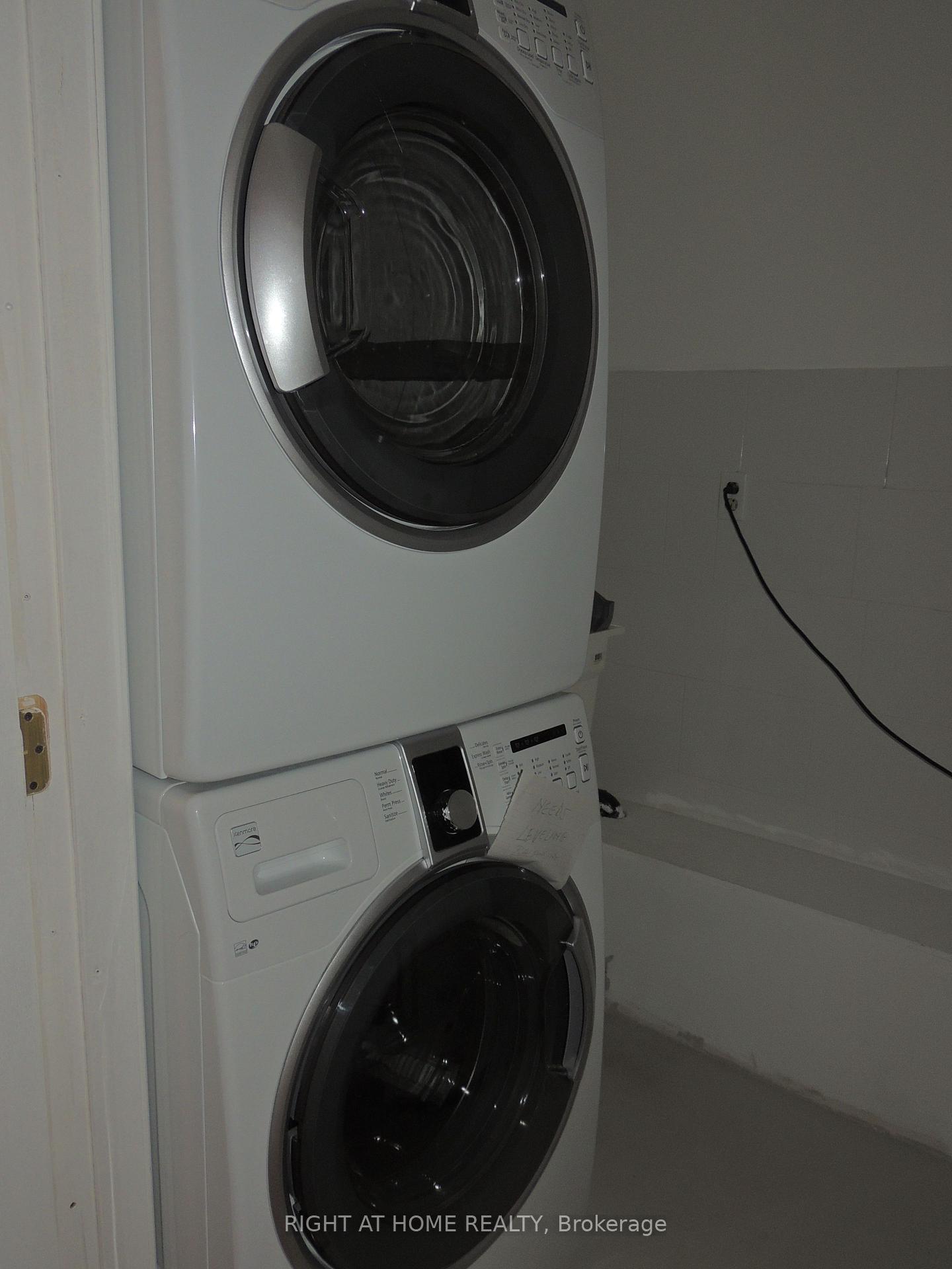Photo 8 of Unit B, 66 Bayview Drive, Barrie, Allandale — HOMEH