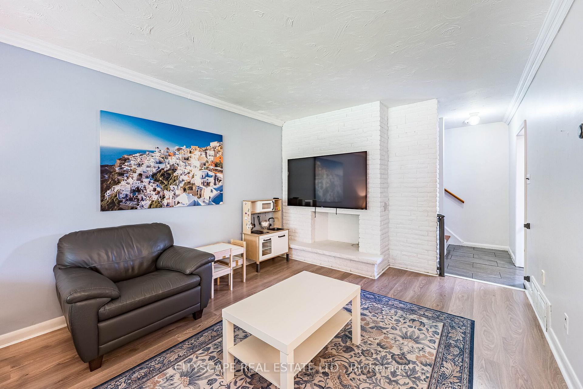 Photo 10 of 138 Overture Road, Scarborough, West Hill — HOMEH