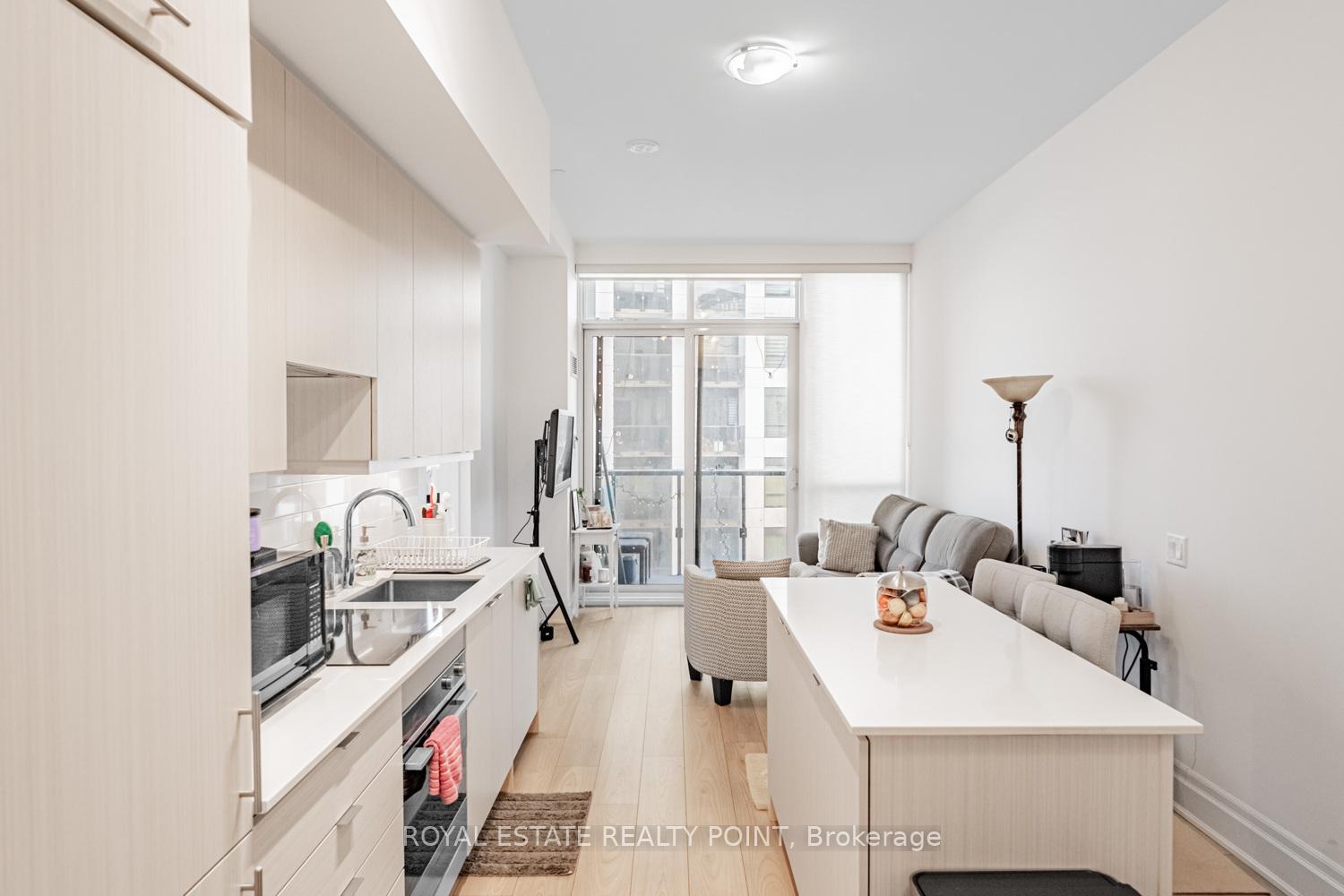 Photo 4 of Unit 3702, 36 Elm Drive, Mississauga, Fairview — HOMEH