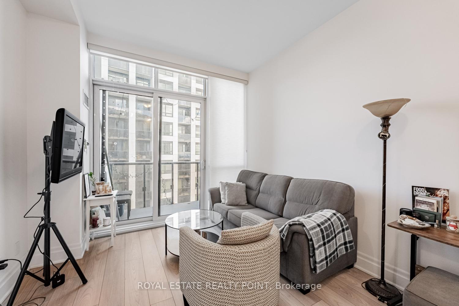 Photo 13 of Unit 3702, 36 Elm Drive, Mississauga, Fairview — HOMEH