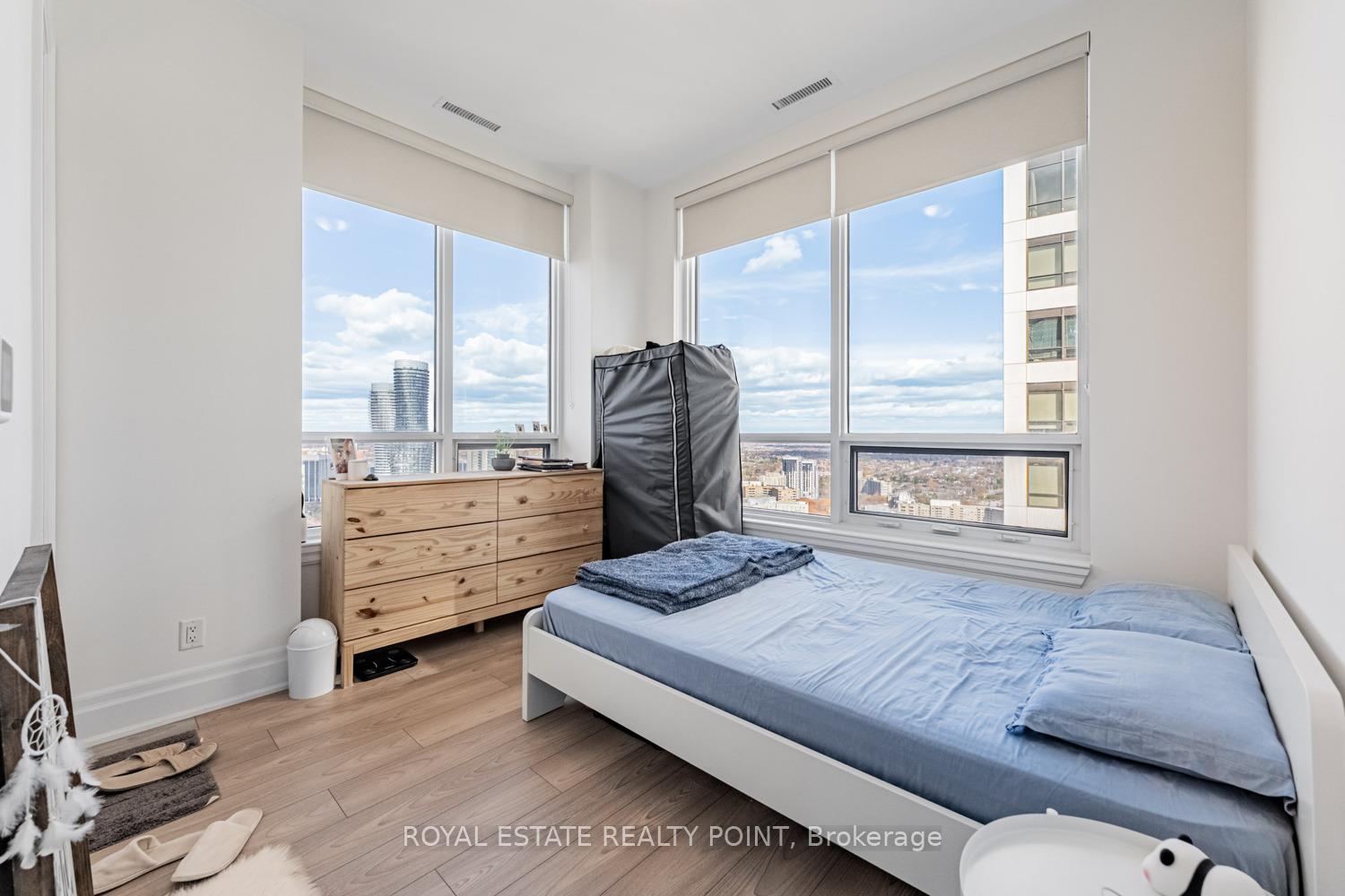 Photo 14 of Unit 3702, 36 Elm Drive, Mississauga, Fairview — HOMEH