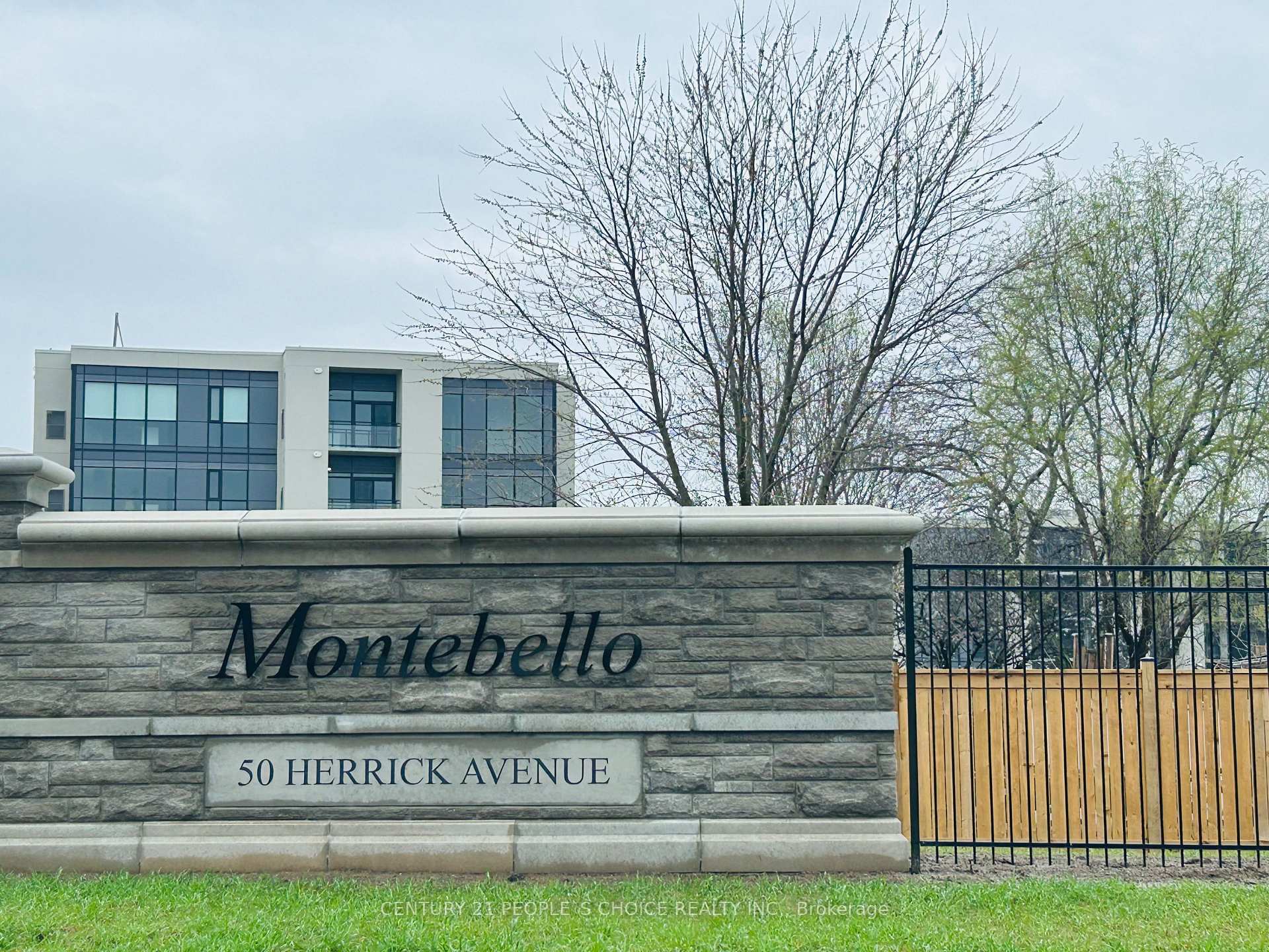 Photo 7 of Unit UP37, 50 Herrick Avenue, St. Catharines, Oakdale — HOMEH