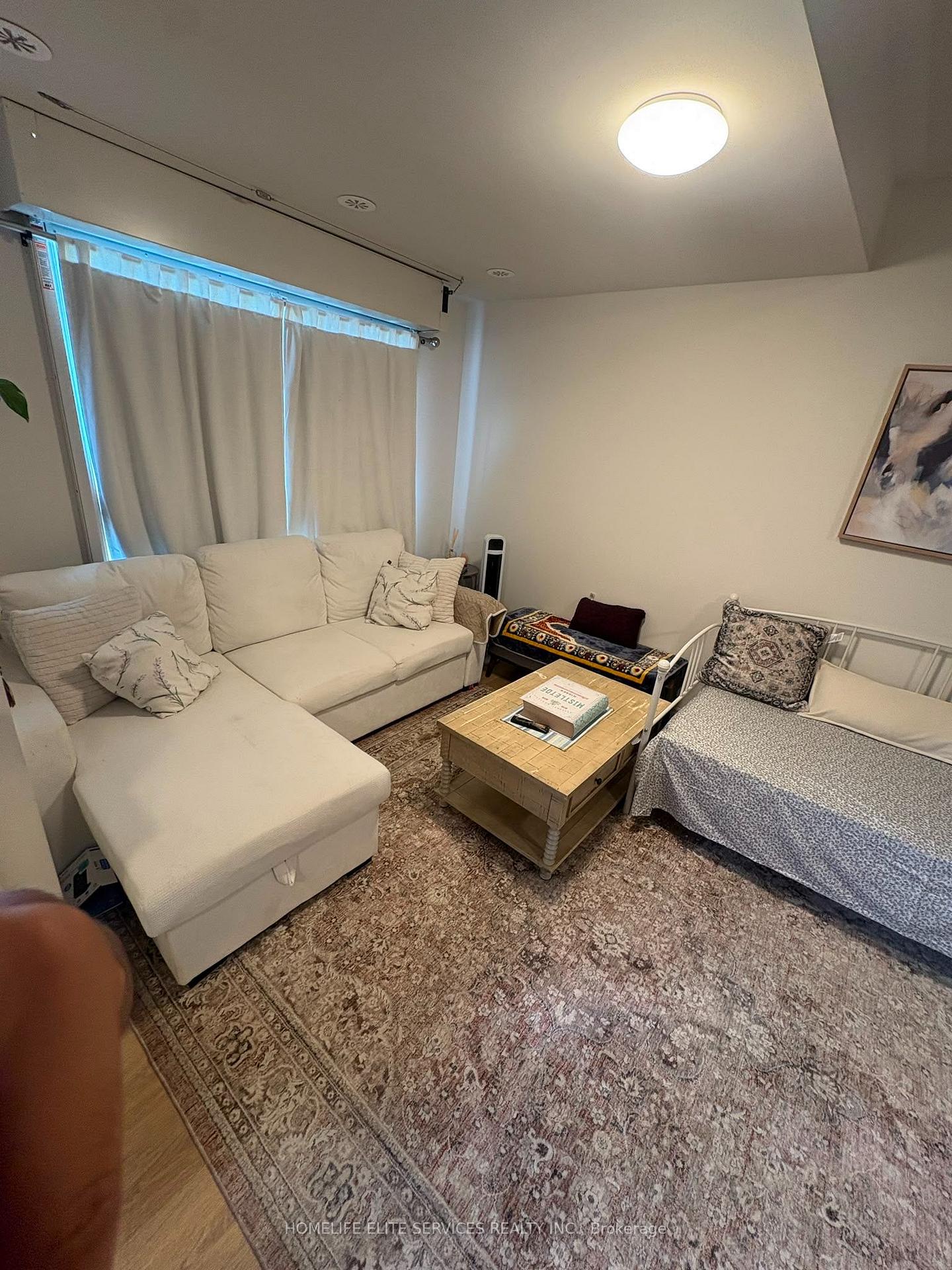Photo 2 of 485 Beresford Path, Oshawa, Central — HOMEH