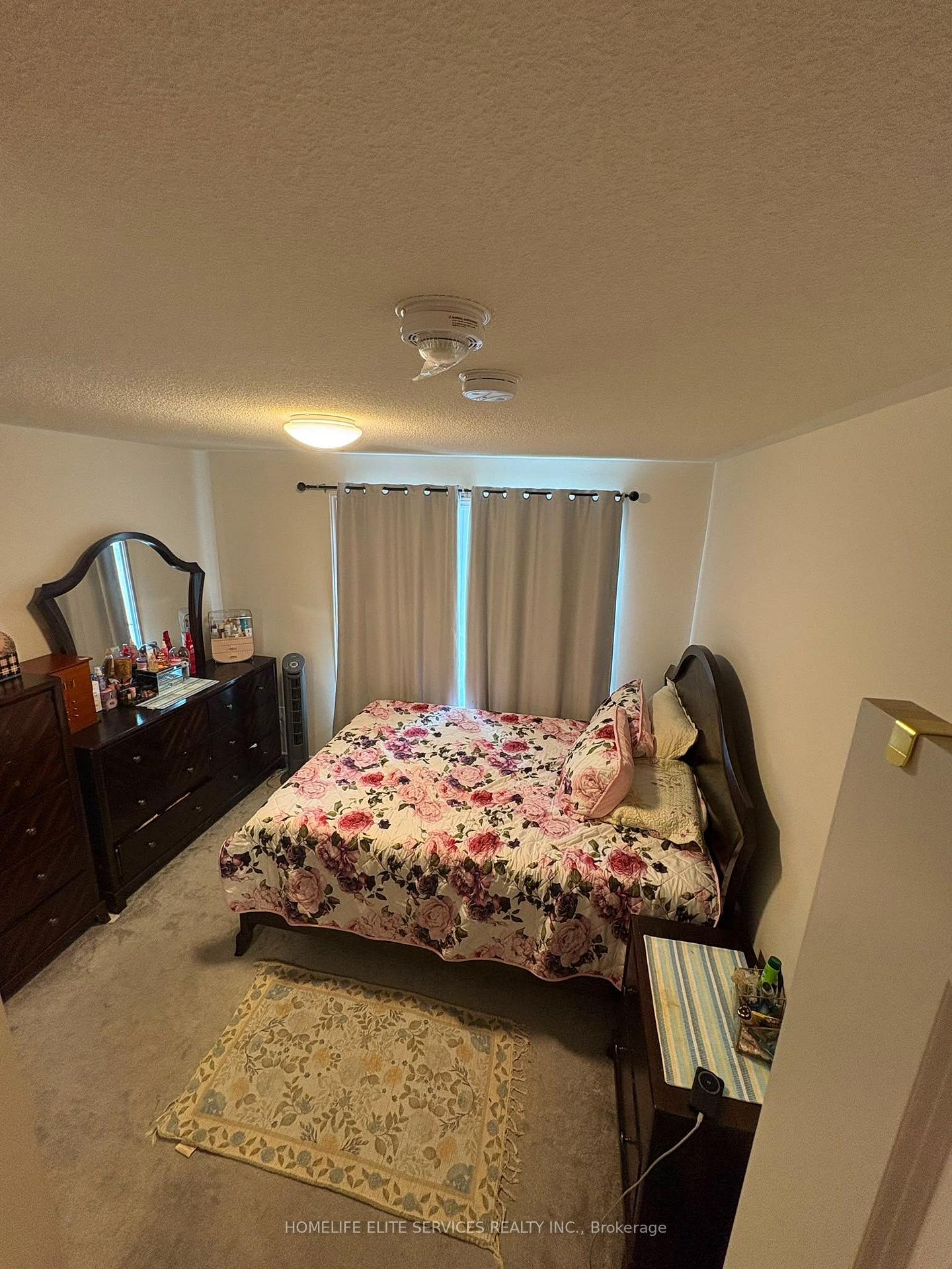Photo 4 of 485 Beresford Path, Oshawa, Central — HOMEH