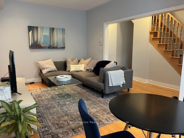 Photo 6 of 29 North Maple Street, Collingwood — HOMEH