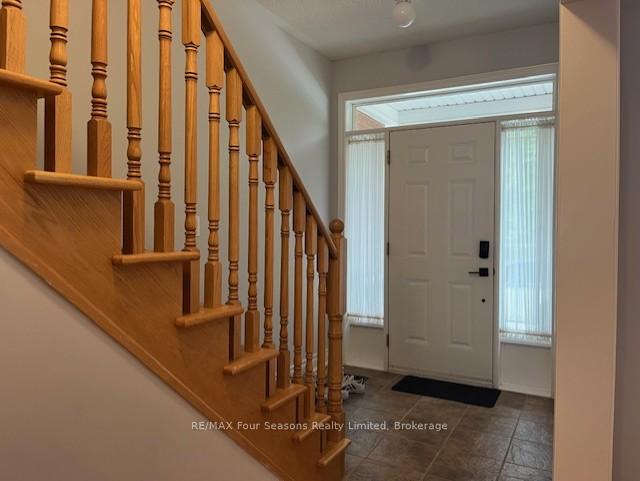Photo 8 of 29 North Maple Street, Collingwood — HOMEH