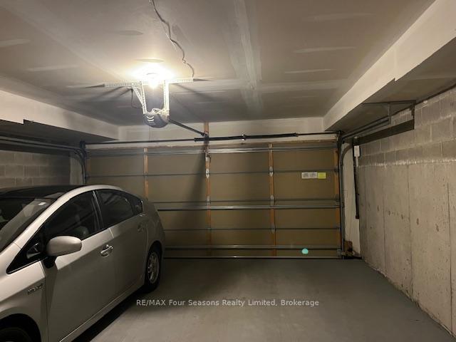 Photo 17 of 29 North Maple Street, Collingwood — HOMEH