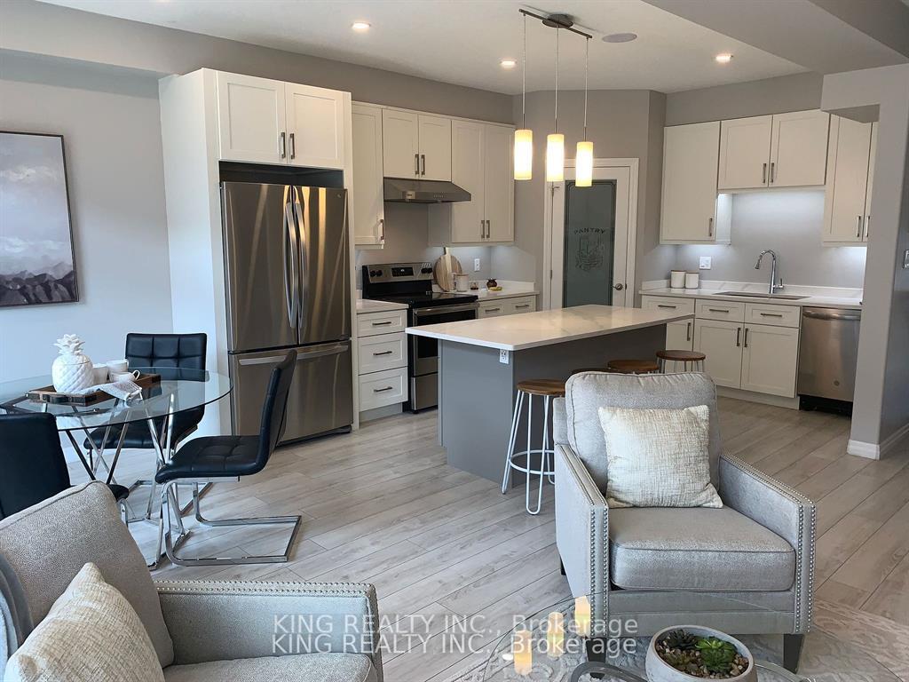 Photo 11 of Unit 60, 811 Sarnia Road, London, North M — HOMEH