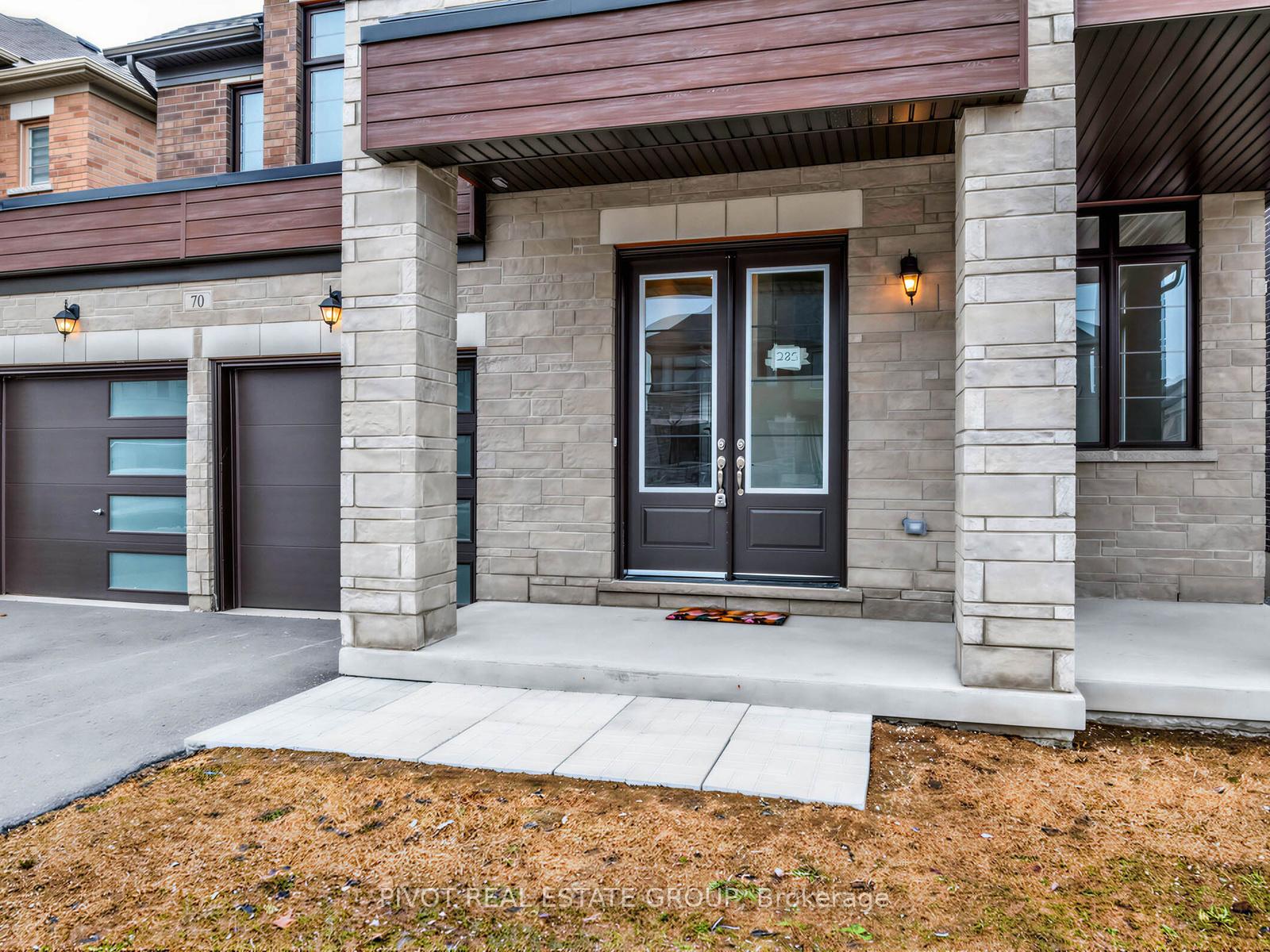 Photo 3 of 70 Calypso Avenue, Springwater, Midhurst — HOMEH