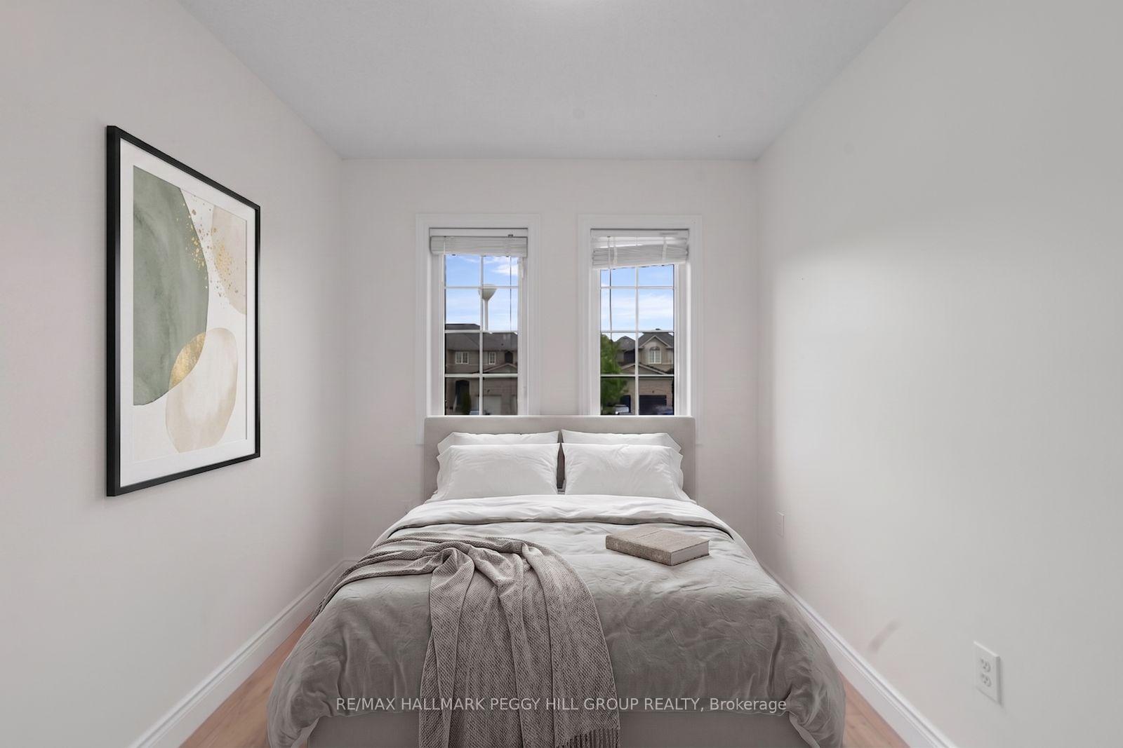 Photo 7 of 34 Arch Brown Court, Barrie, East Bayfield — HOMEH