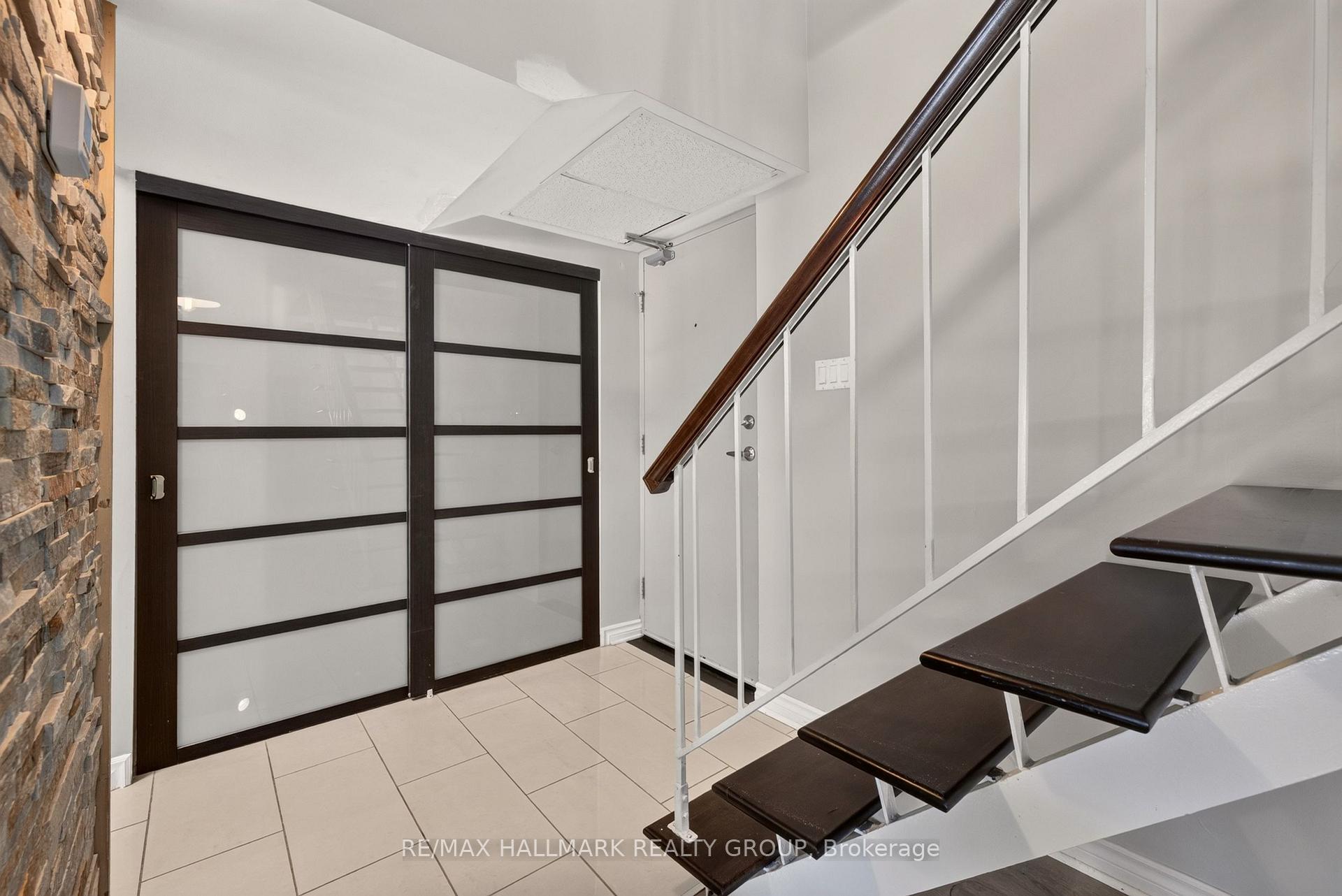 Photo 5 of Unit 103, 12 Corkstown Road, Ottawa, Lakeview Park — HOMEH