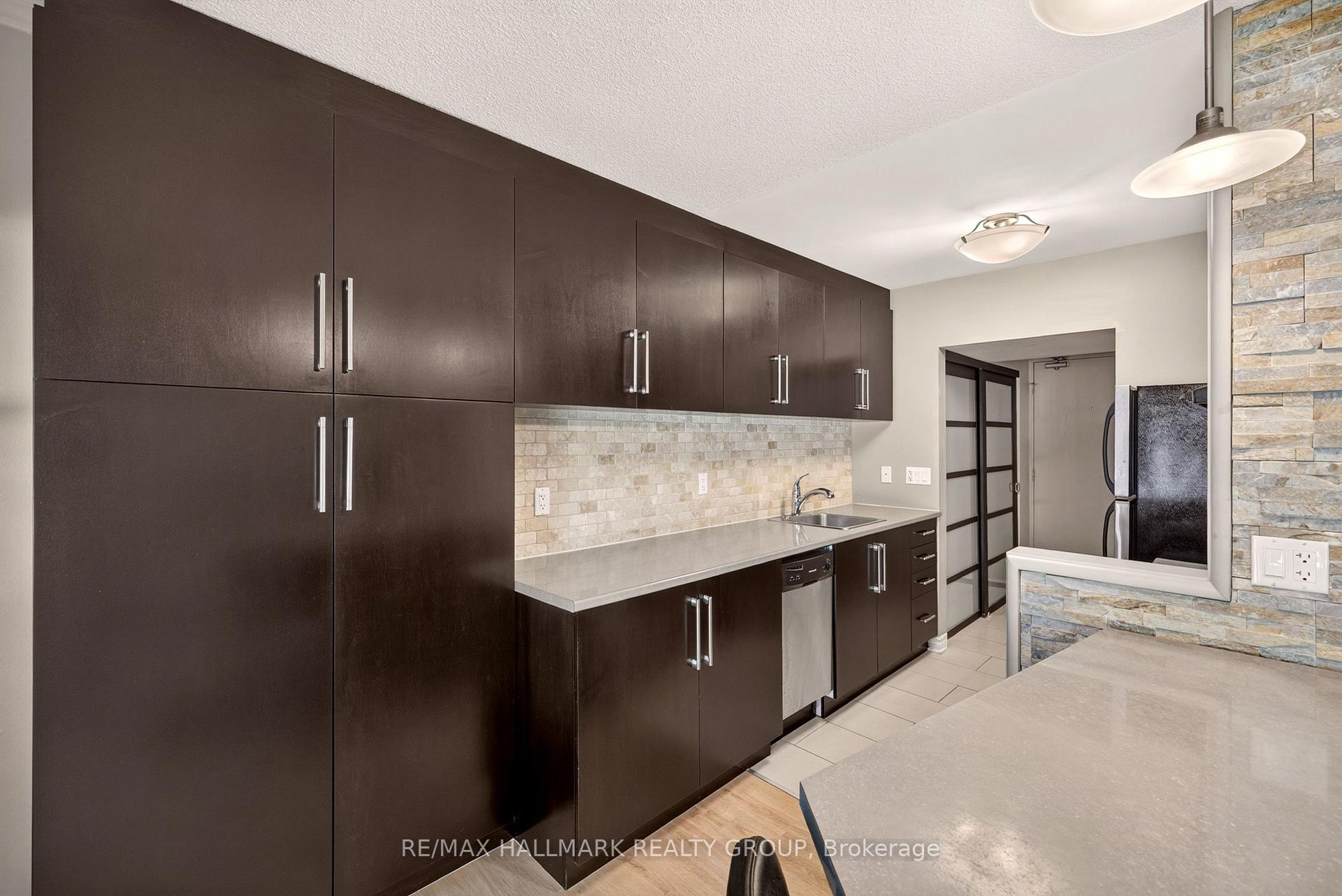 Photo 20 of Unit 103, 12 Corkstown Road, Ottawa, Lakeview Park — HOMEH