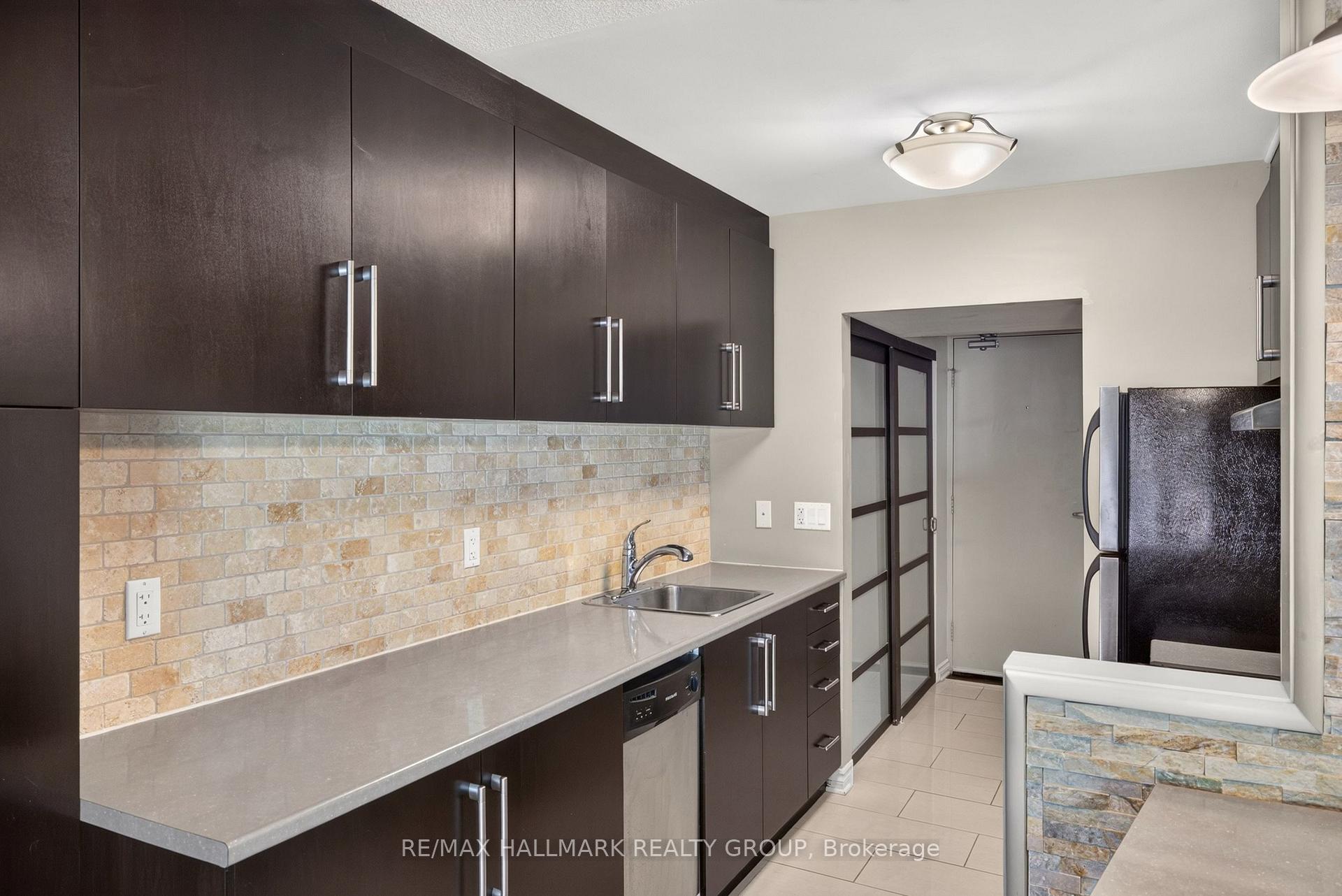 Photo 22 of Unit 103, 12 Corkstown Road, Ottawa, Lakeview Park — HOMEH