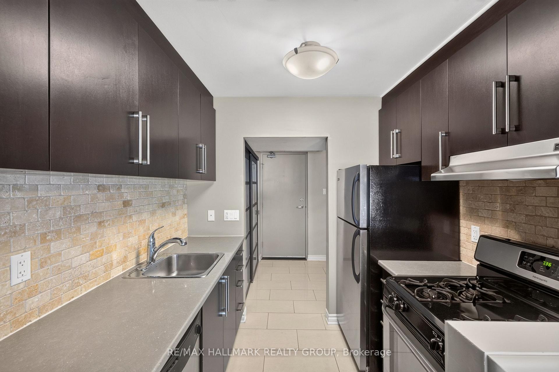 Photo 26 of Unit 103, 12 Corkstown Road, Ottawa, Lakeview Park — HOMEH