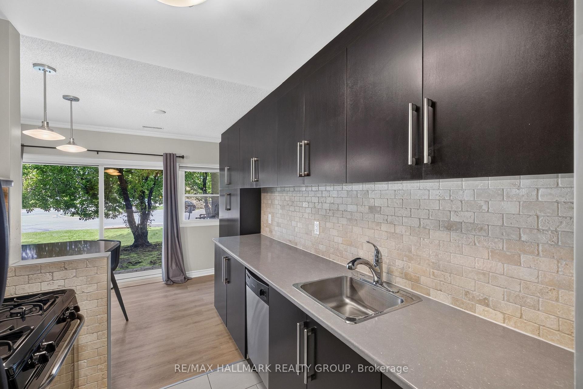 Photo 28 of Unit 103, 12 Corkstown Road, Ottawa, Lakeview Park — HOMEH