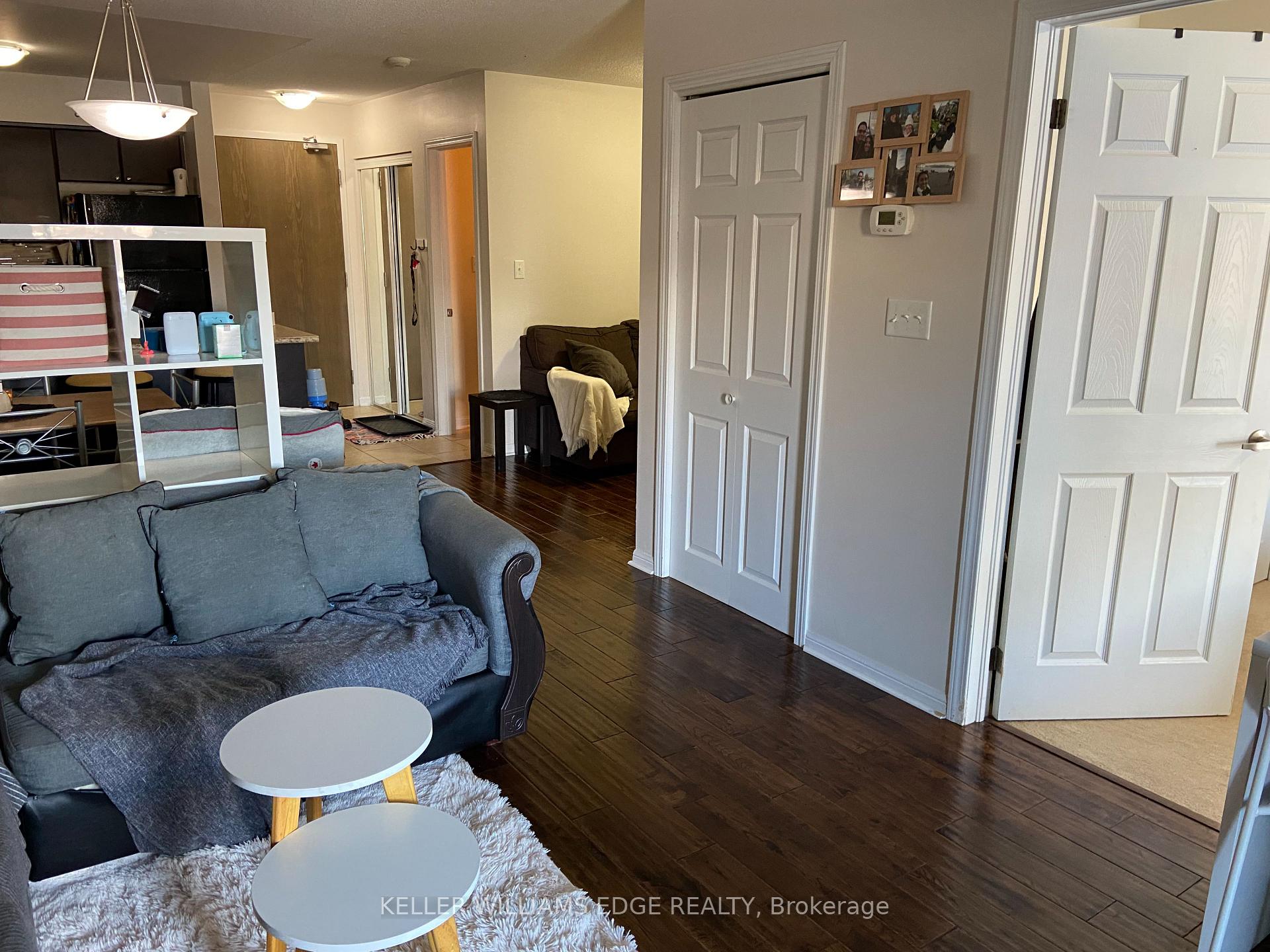Photo 7 of 3070 Rotary Way, Burlington, Alton — HOMEH