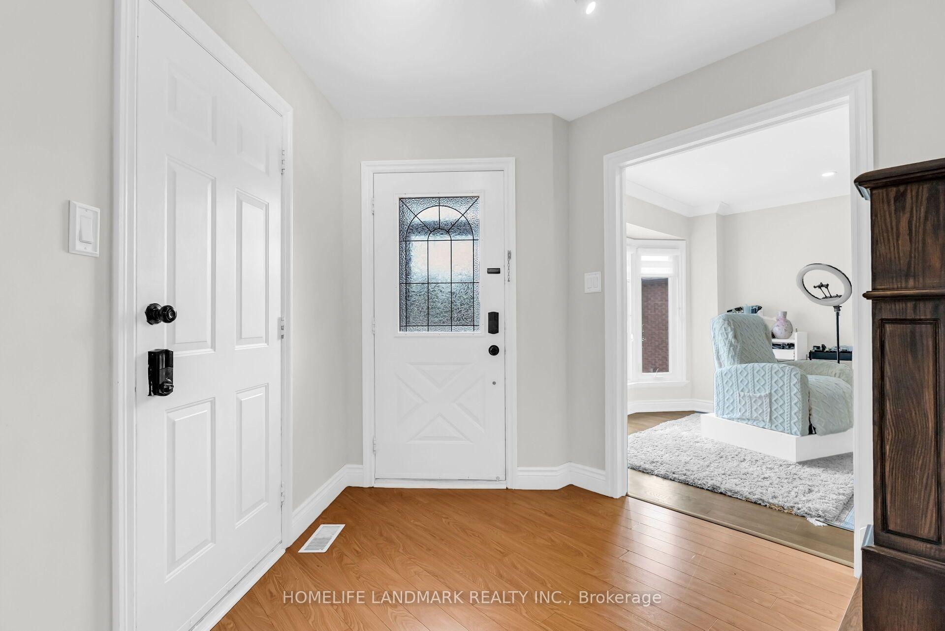 Photo 7 of 6200 Osprey Boulevard, Mississauga, Lisgar — HOMEH