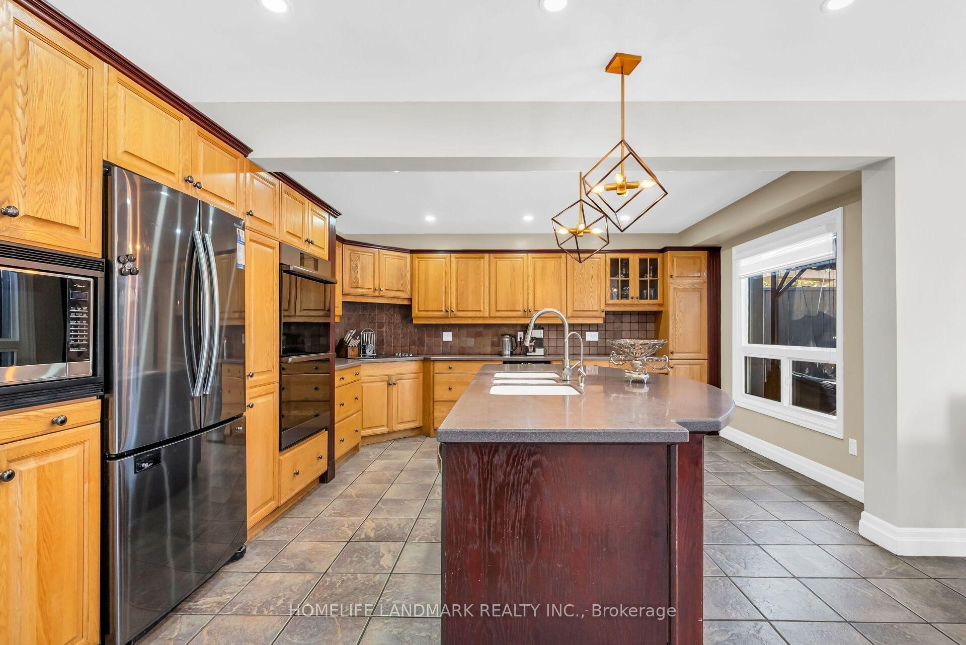 Photo 16 of 6200 Osprey Boulevard, Mississauga, Lisgar — HOMEH
