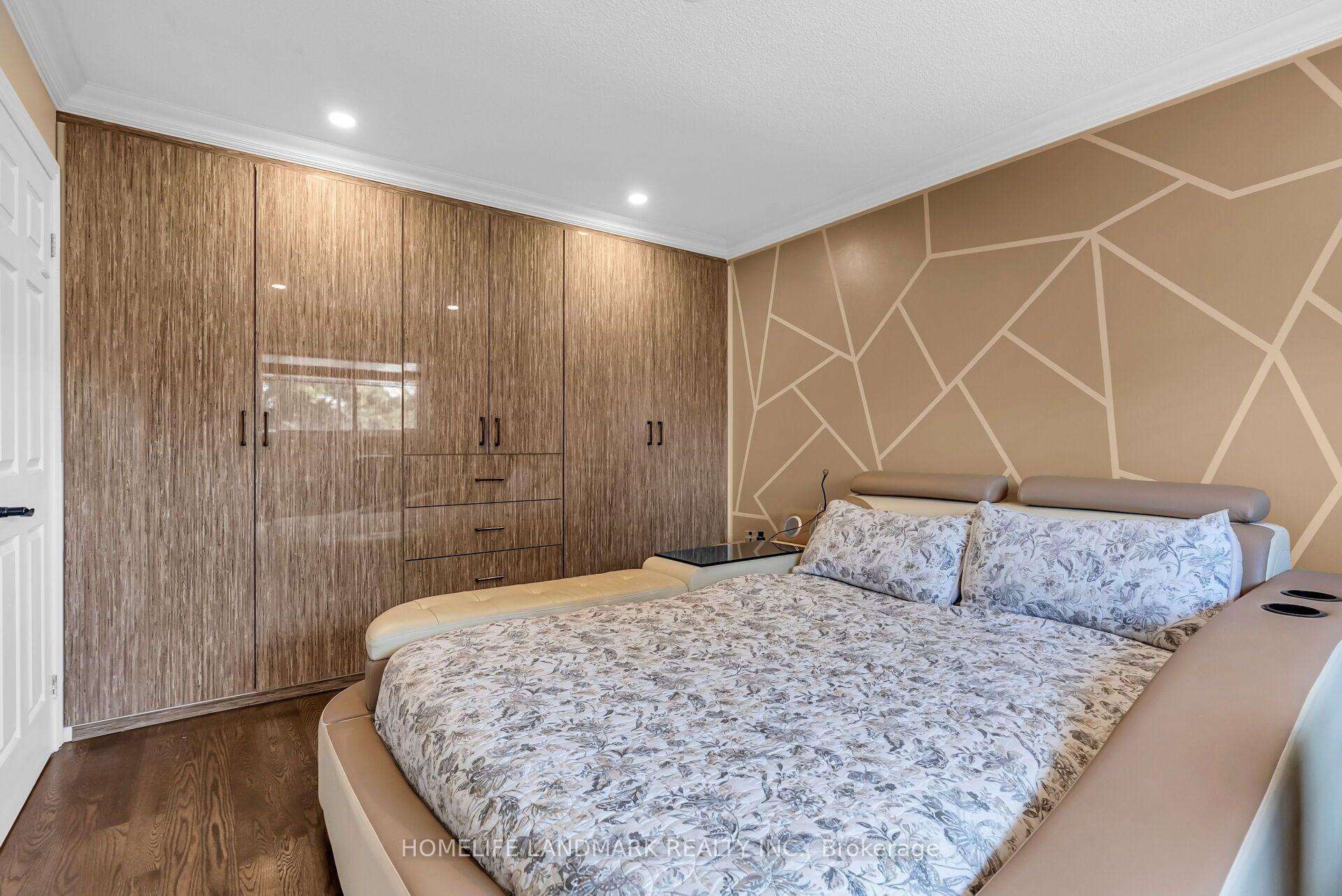 Photo 36 of 6200 Osprey Boulevard, Mississauga, Lisgar — HOMEH