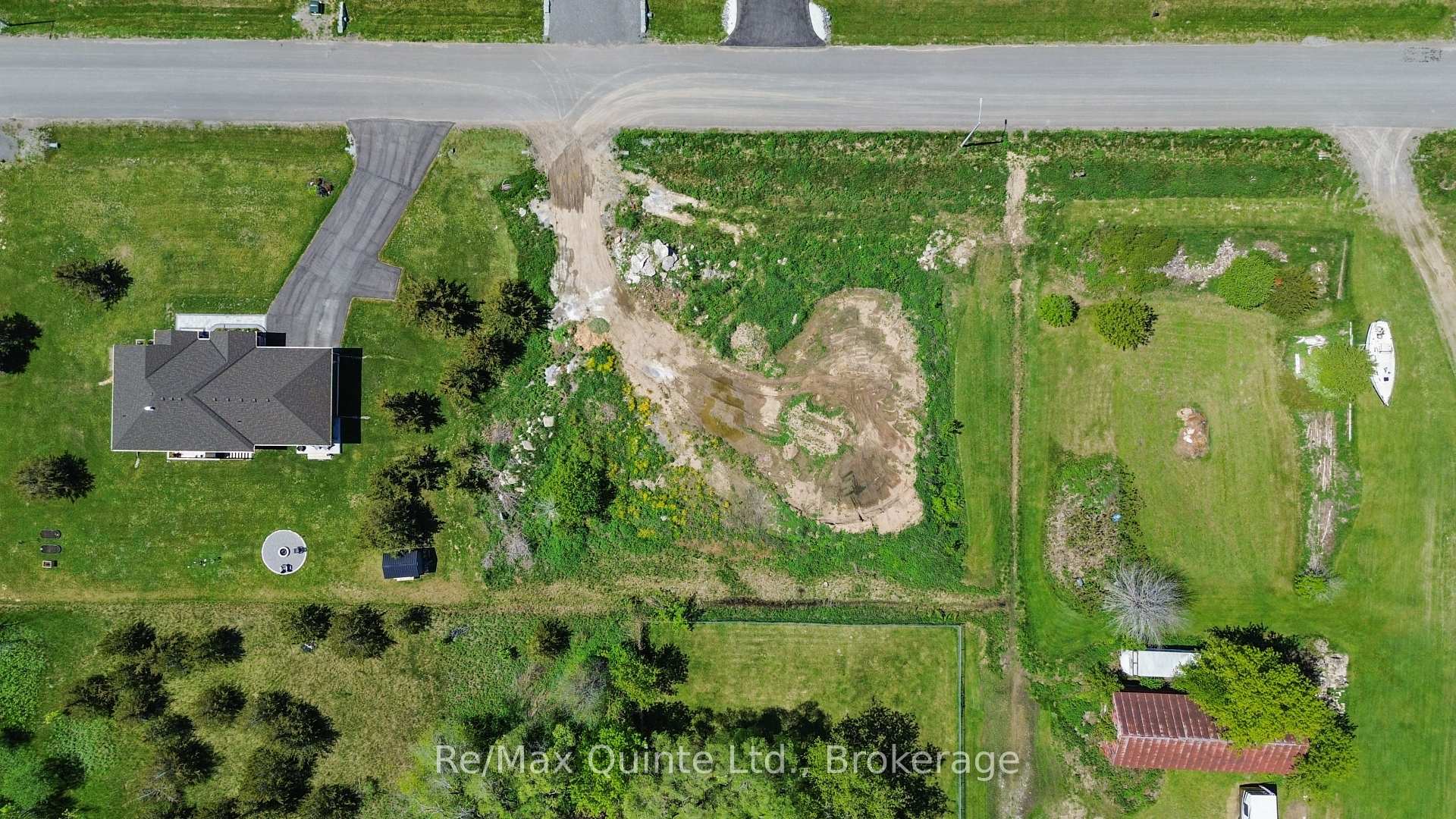 Photo 31 of 348 Michael's Way, Prince Edward County, Ameliasburg Ward — HOMEH