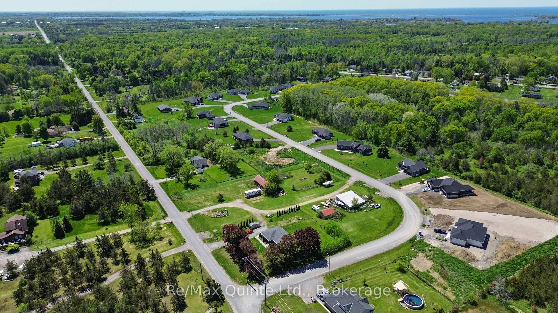 Photo 20 of 348 Michael's Way, Prince Edward County, Ameliasburg Ward — HOMEH