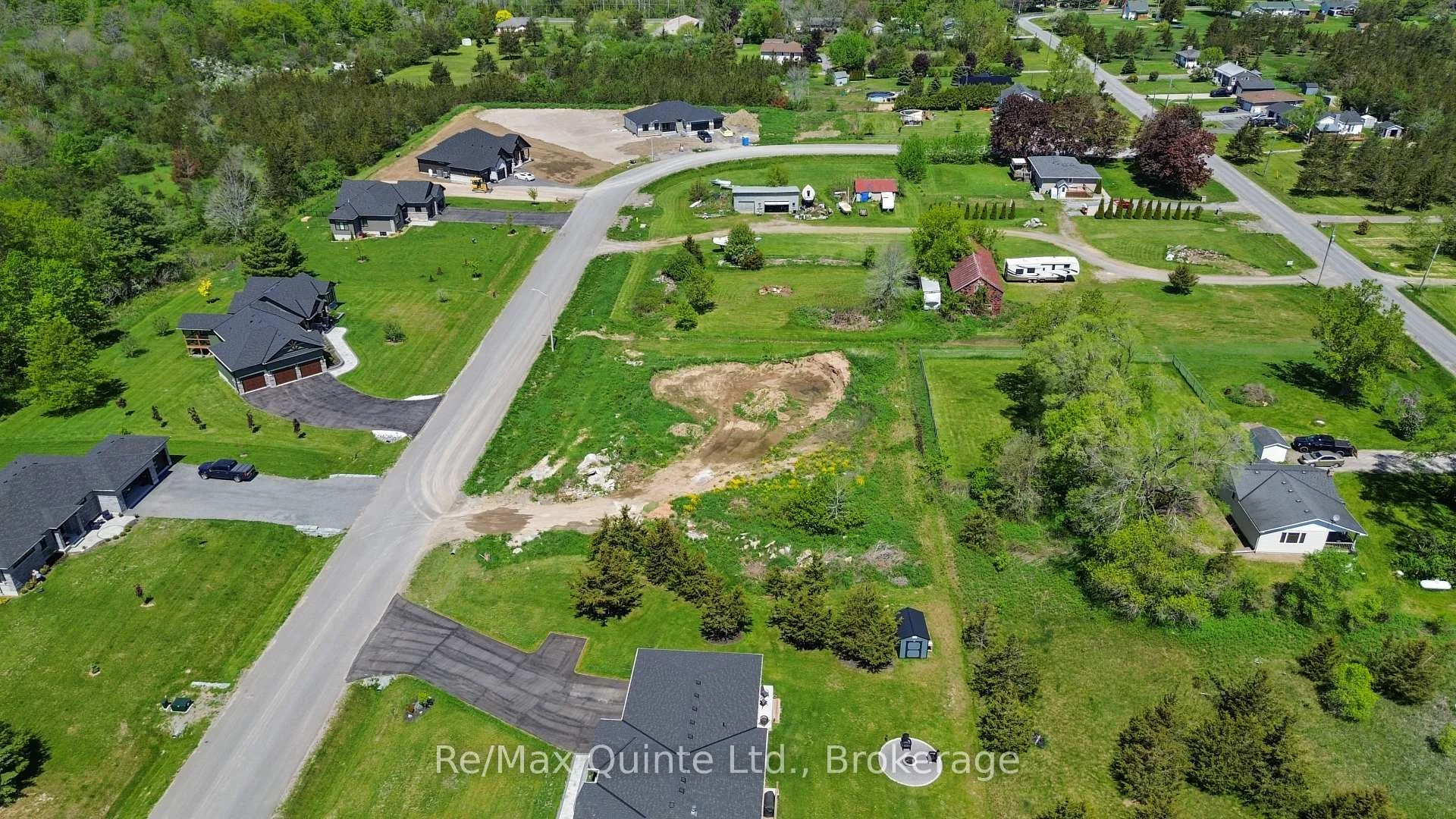Photo 26 of 348 Michael's Way, Prince Edward County, Ameliasburg Ward — HOMEH