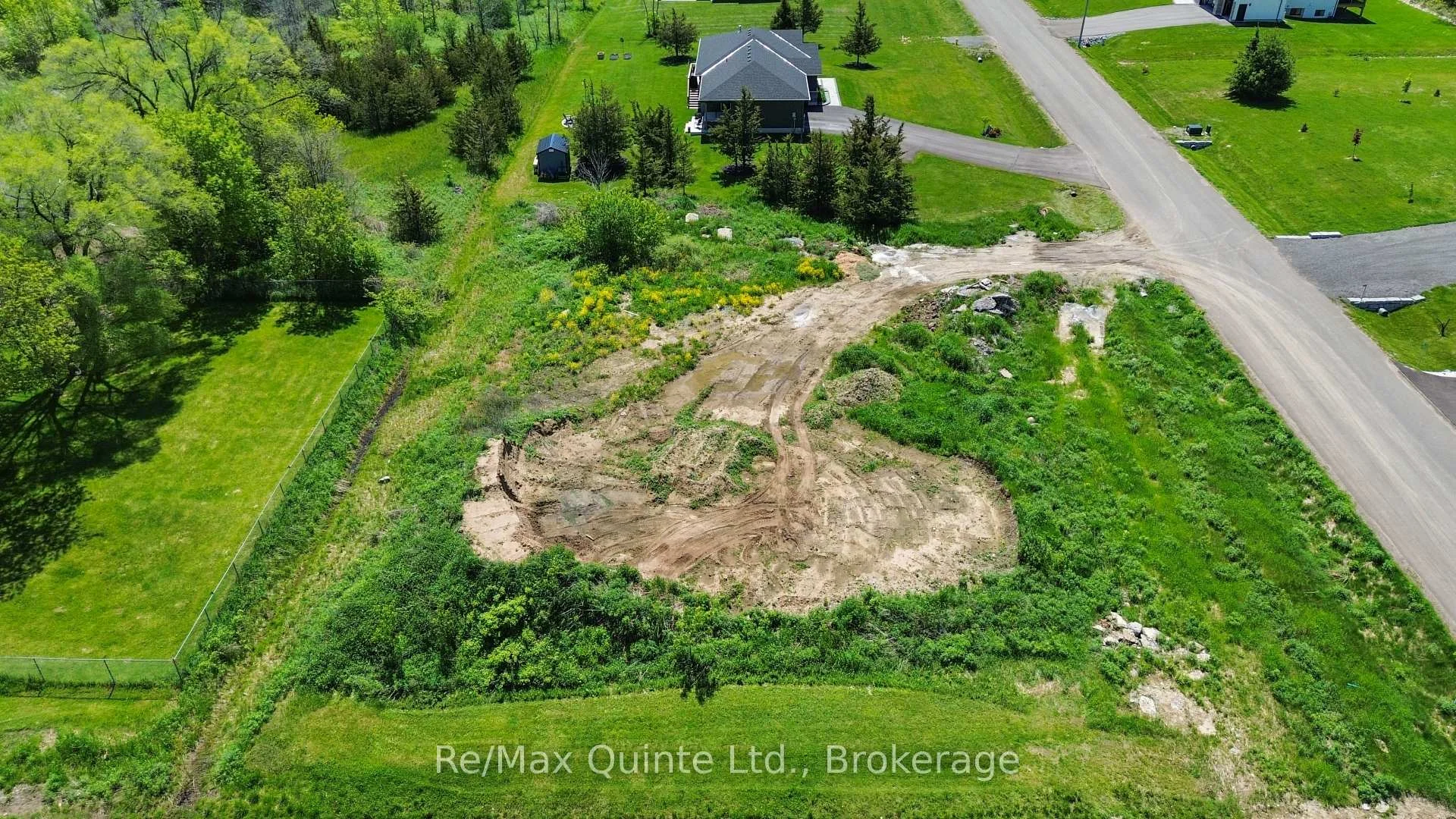 Photo 34 of 348 Michael's Way, Prince Edward County, Ameliasburg Ward — HOMEH
