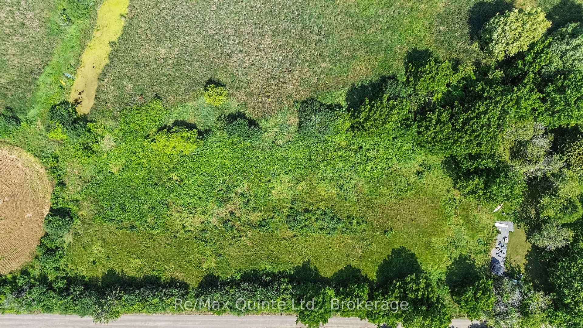 Photo 8 of 214 Pleasant Bay Road, Prince Edward County, Hillier Ward — HOMEH
