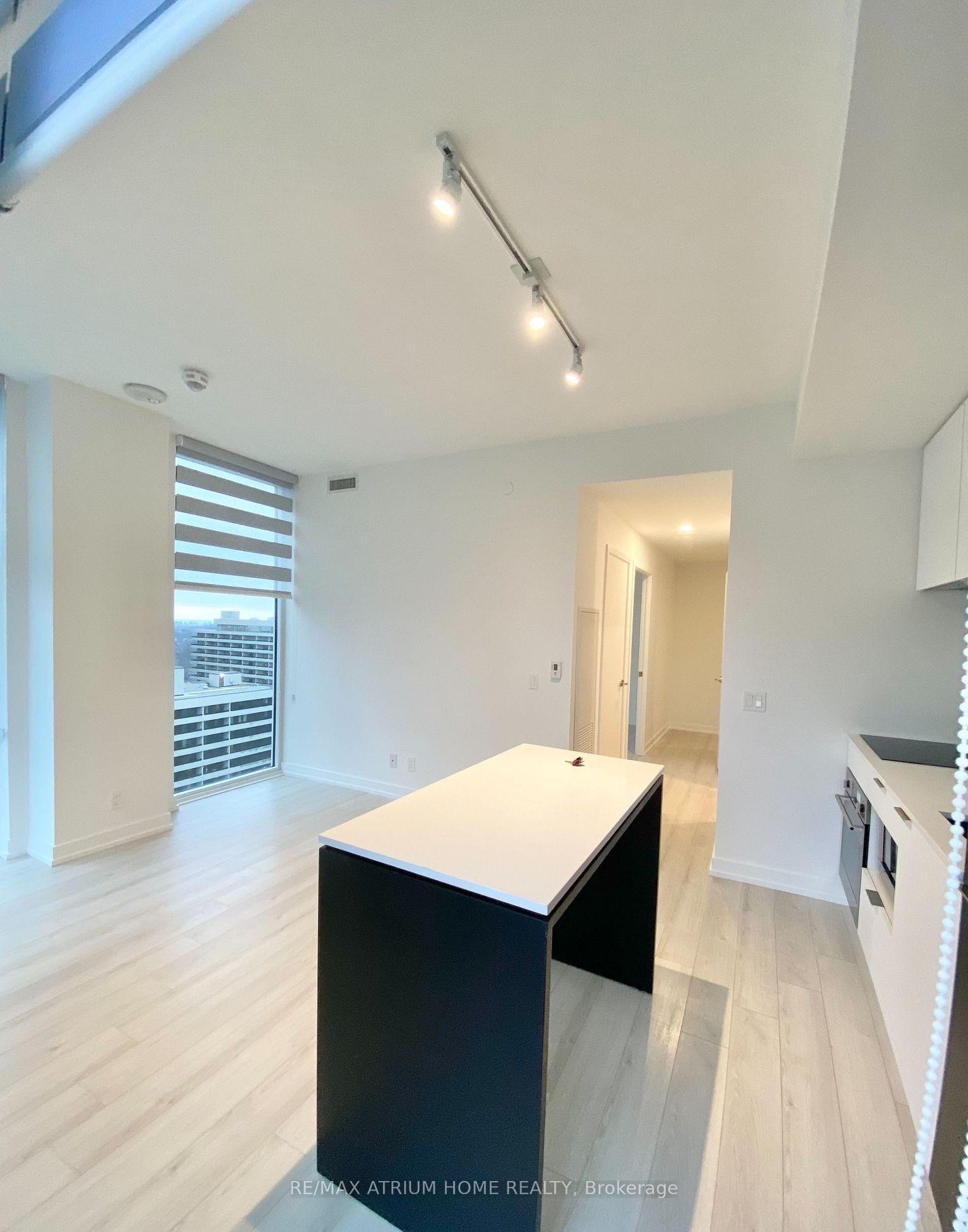 Photo 5 of Unit 1906, 33 Helendale Avenue, Toronto, Yonge-Eglinton — HOMEH
