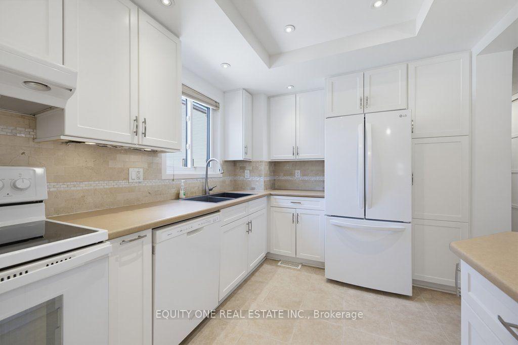 Photo 18 of 3380 Uplands Drive, Ottawa, Hunt Club — HOMEH