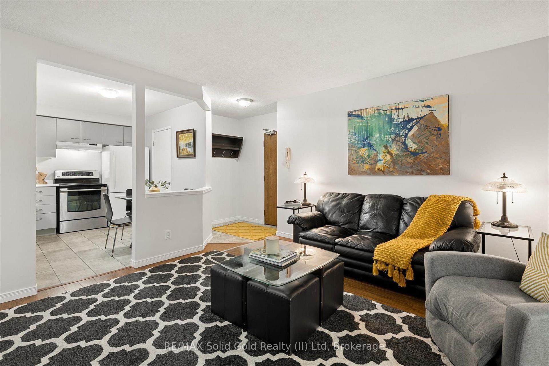 Photo 4 of Unit 912, 565 Greenfield Avenue, Kitchener, Vanier - Kitchener — HOMEH