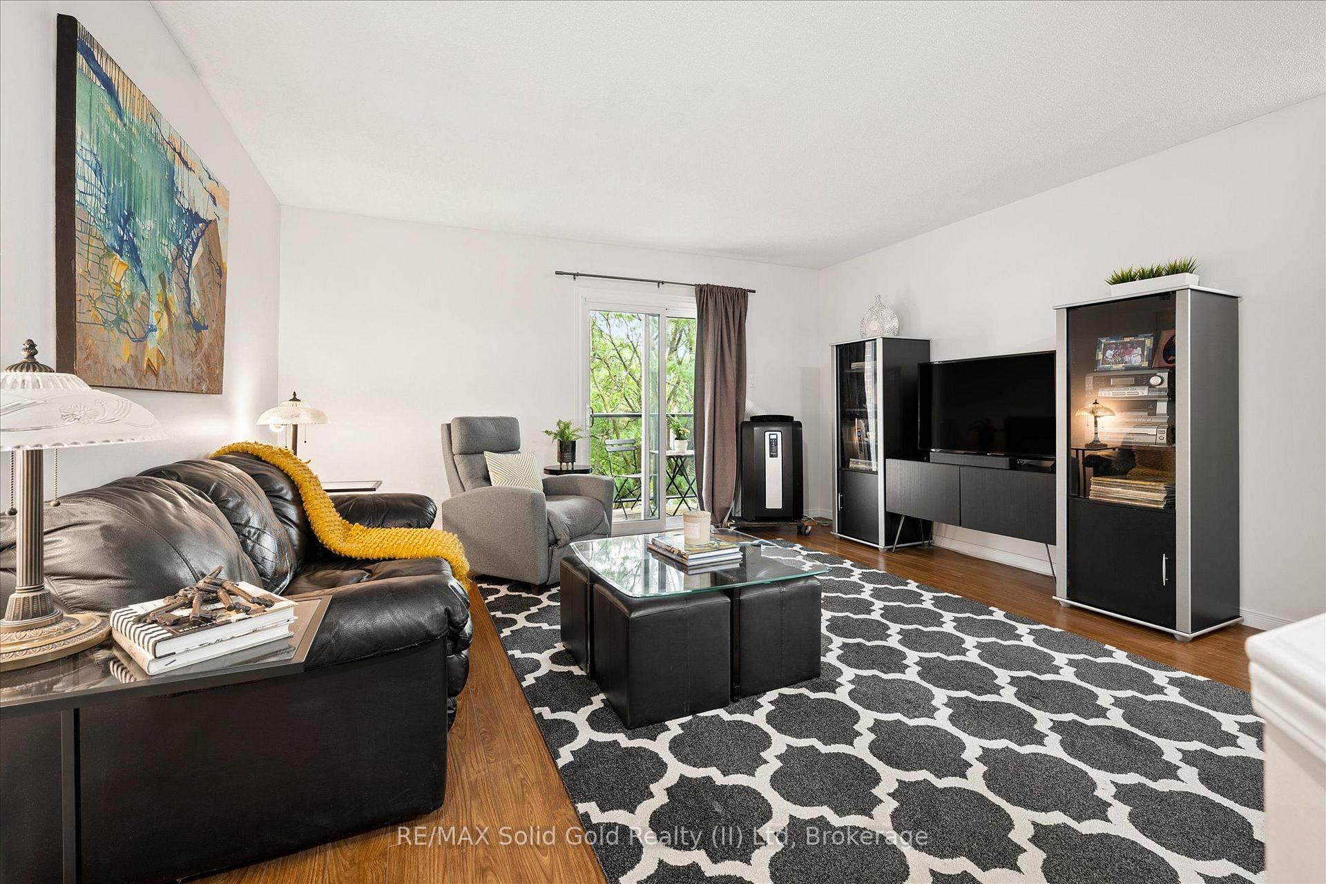 Photo 13 of Unit 912, 565 Greenfield Avenue, Kitchener, Vanier - Kitchener — HOMEH