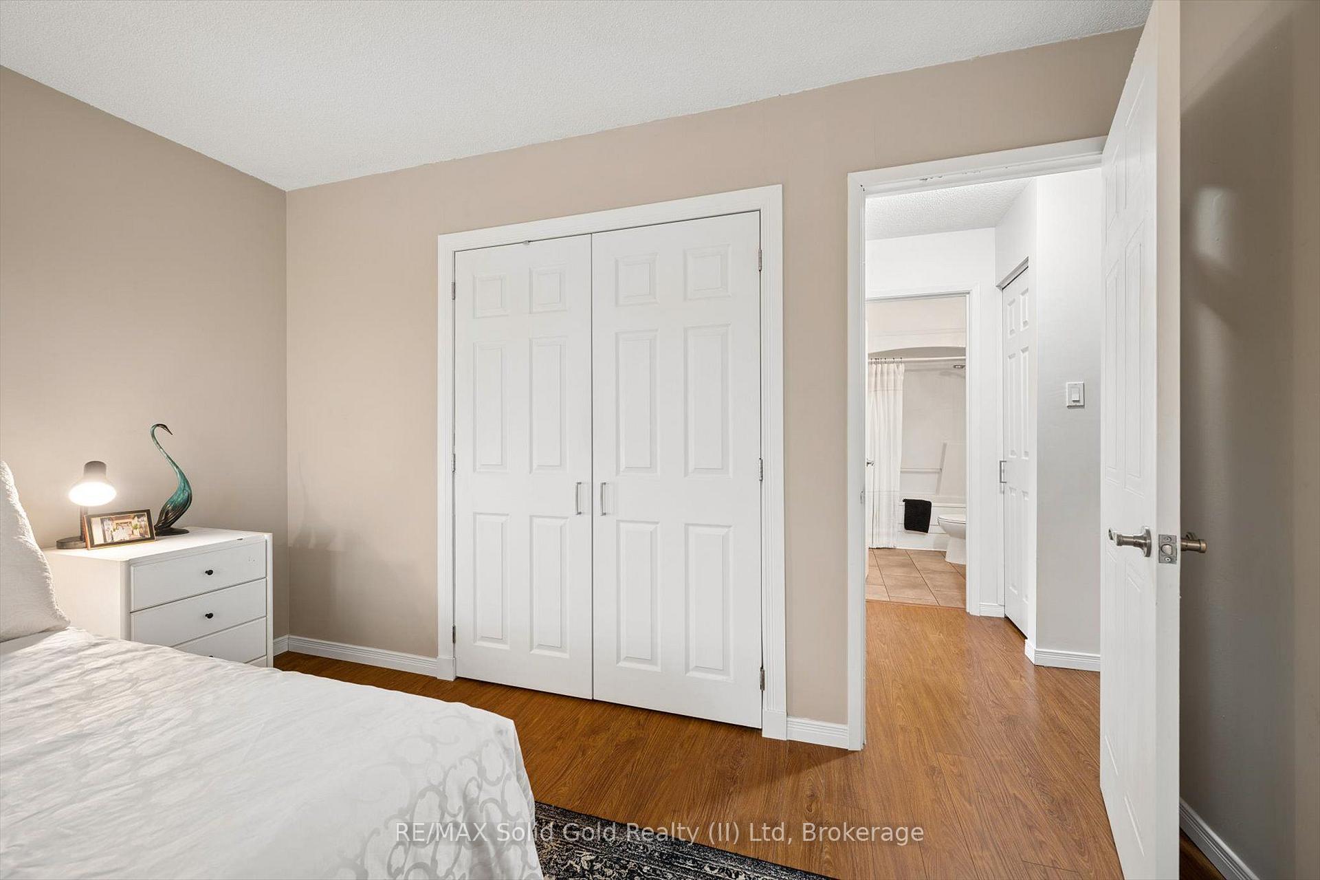 Photo 17 of Unit 912, 565 Greenfield Avenue, Kitchener, Vanier - Kitchener — HOMEH