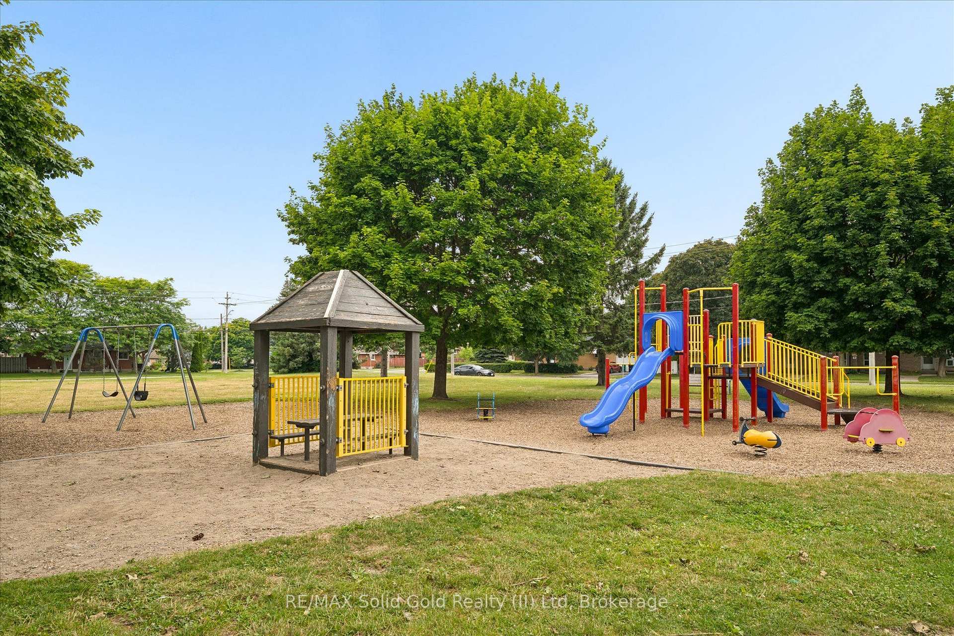 Photo 27 of Unit 912, 565 Greenfield Avenue, Kitchener, Vanier - Kitchener — HOMEH